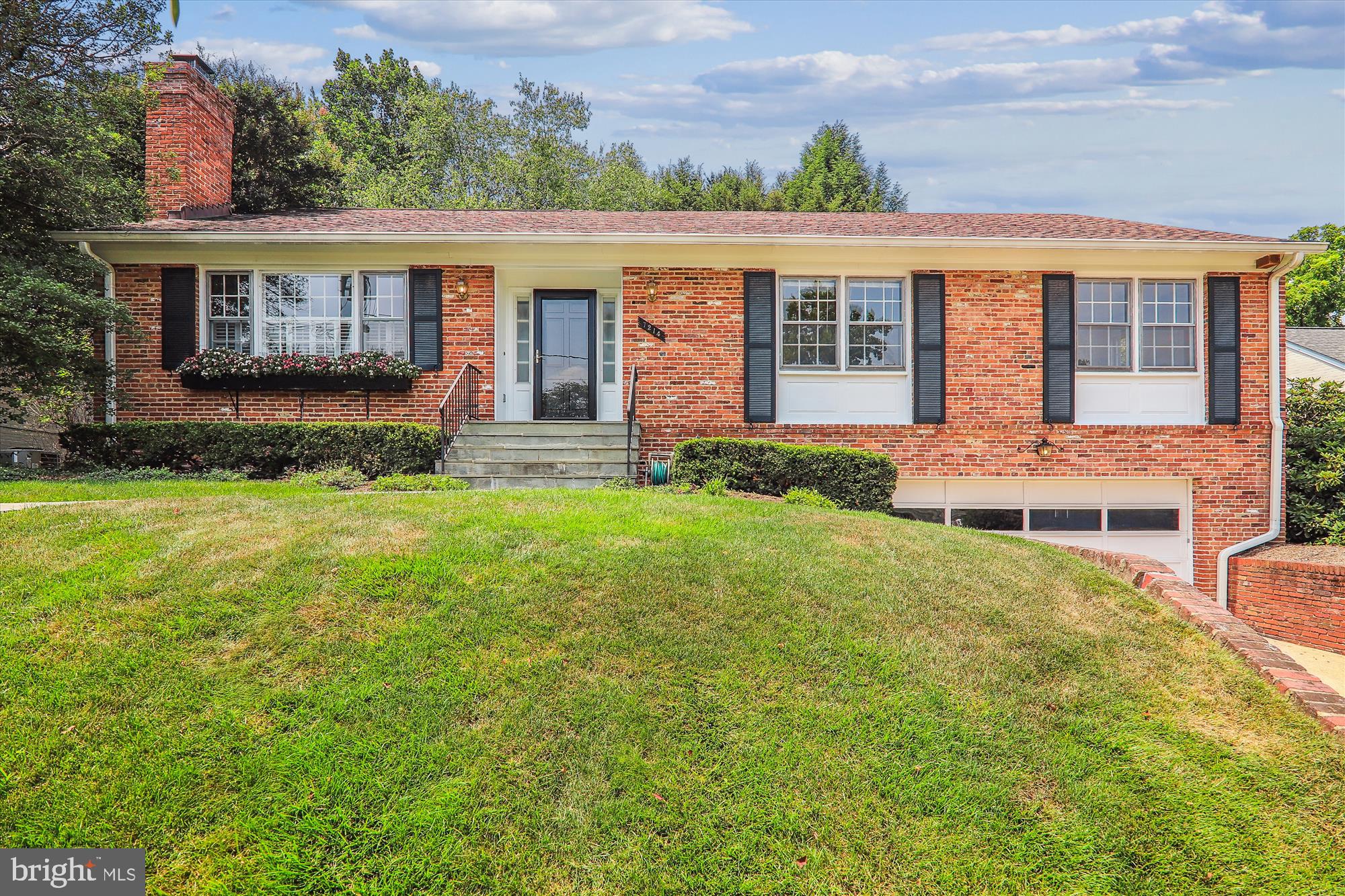 ROLLINGWOOD - Residential