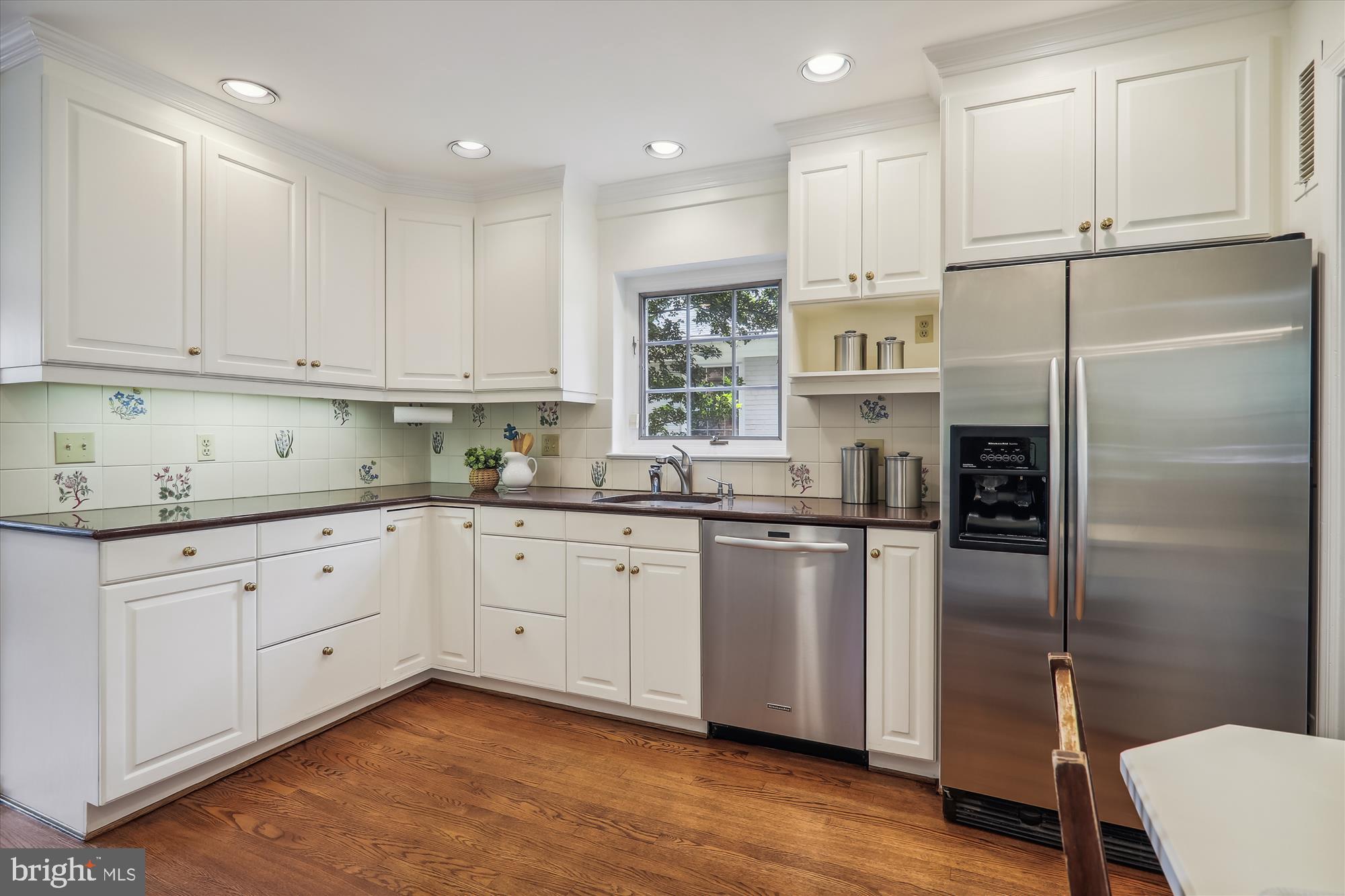 ROLLINGWOOD - Residential