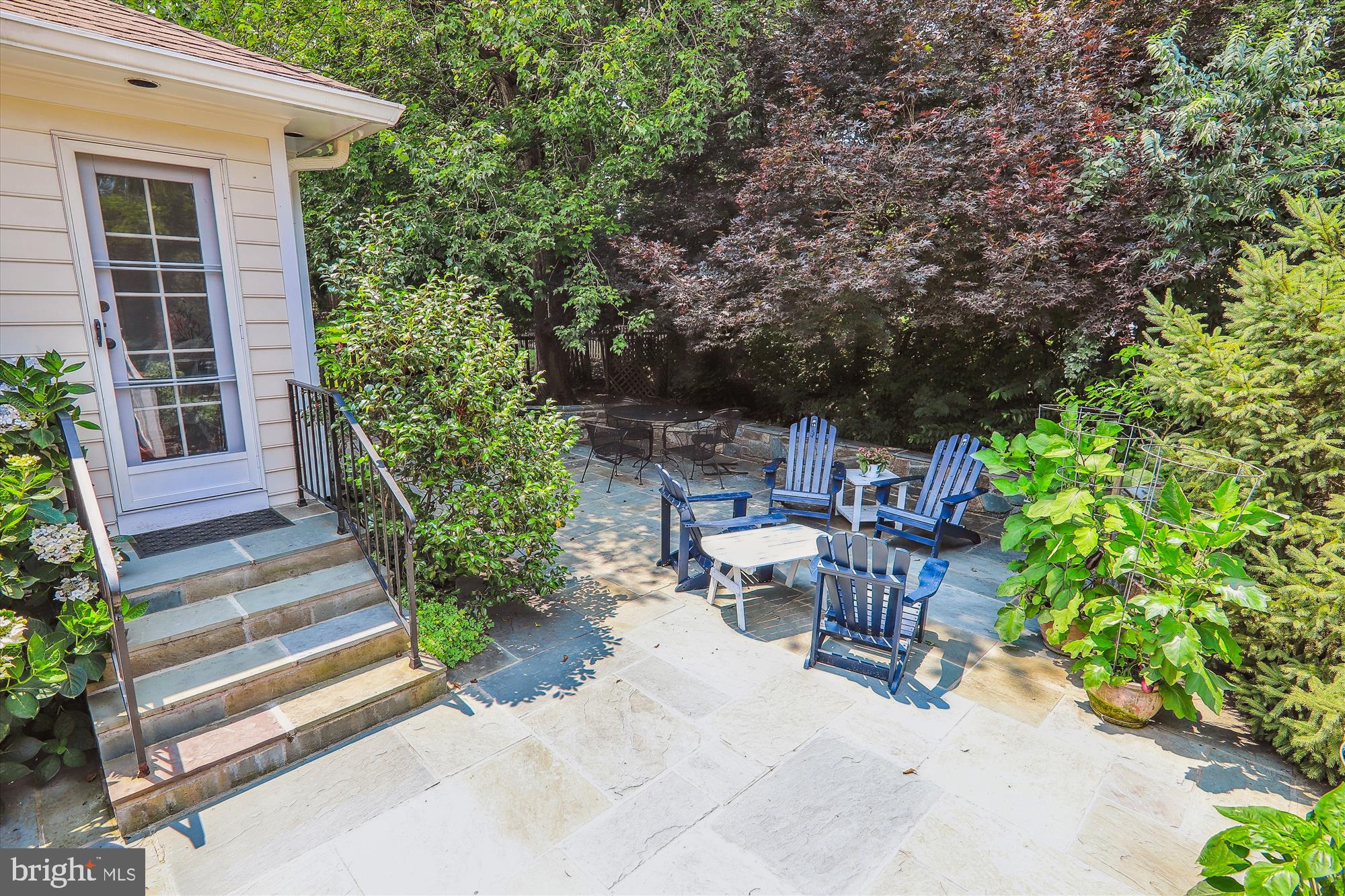 ROLLINGWOOD - Residential