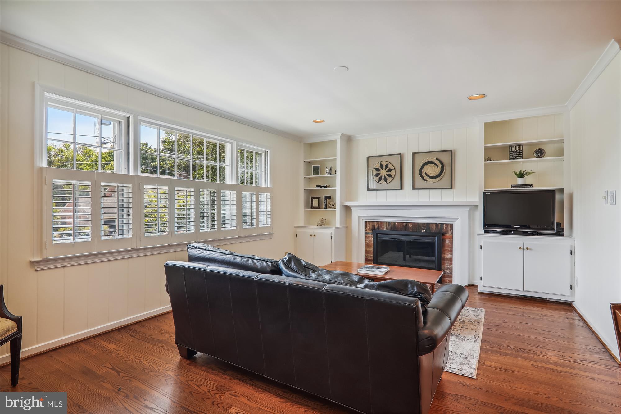 ROLLINGWOOD - Residential