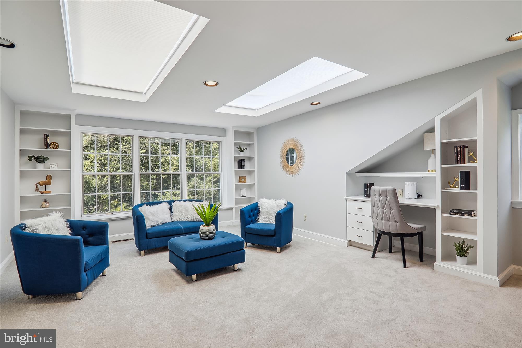 ROLLINGWOOD - Residential