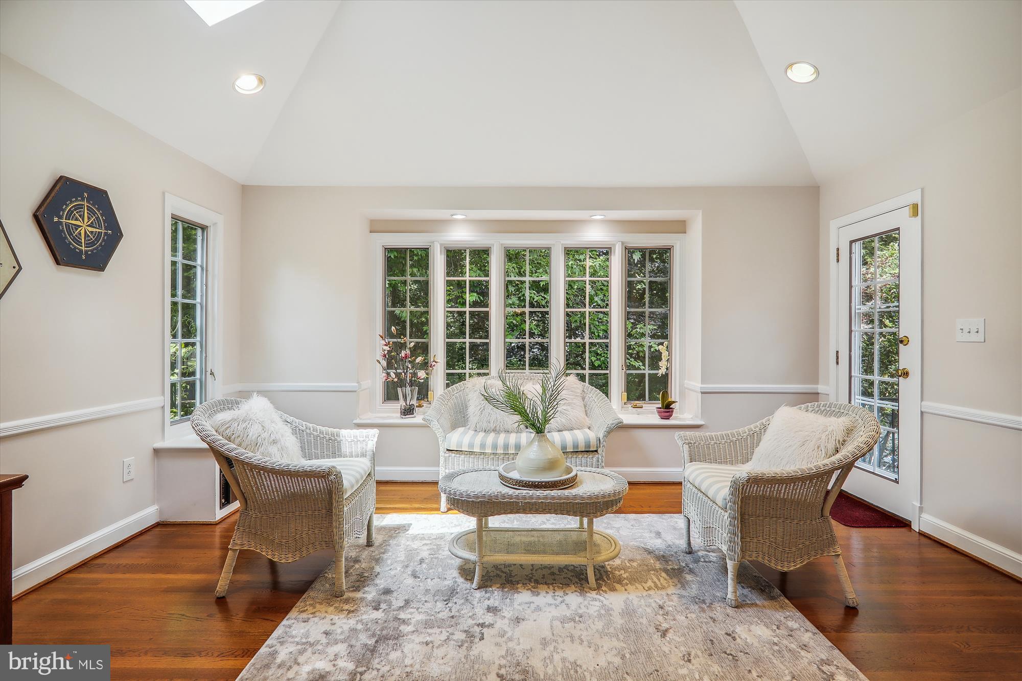 ROLLINGWOOD - Residential