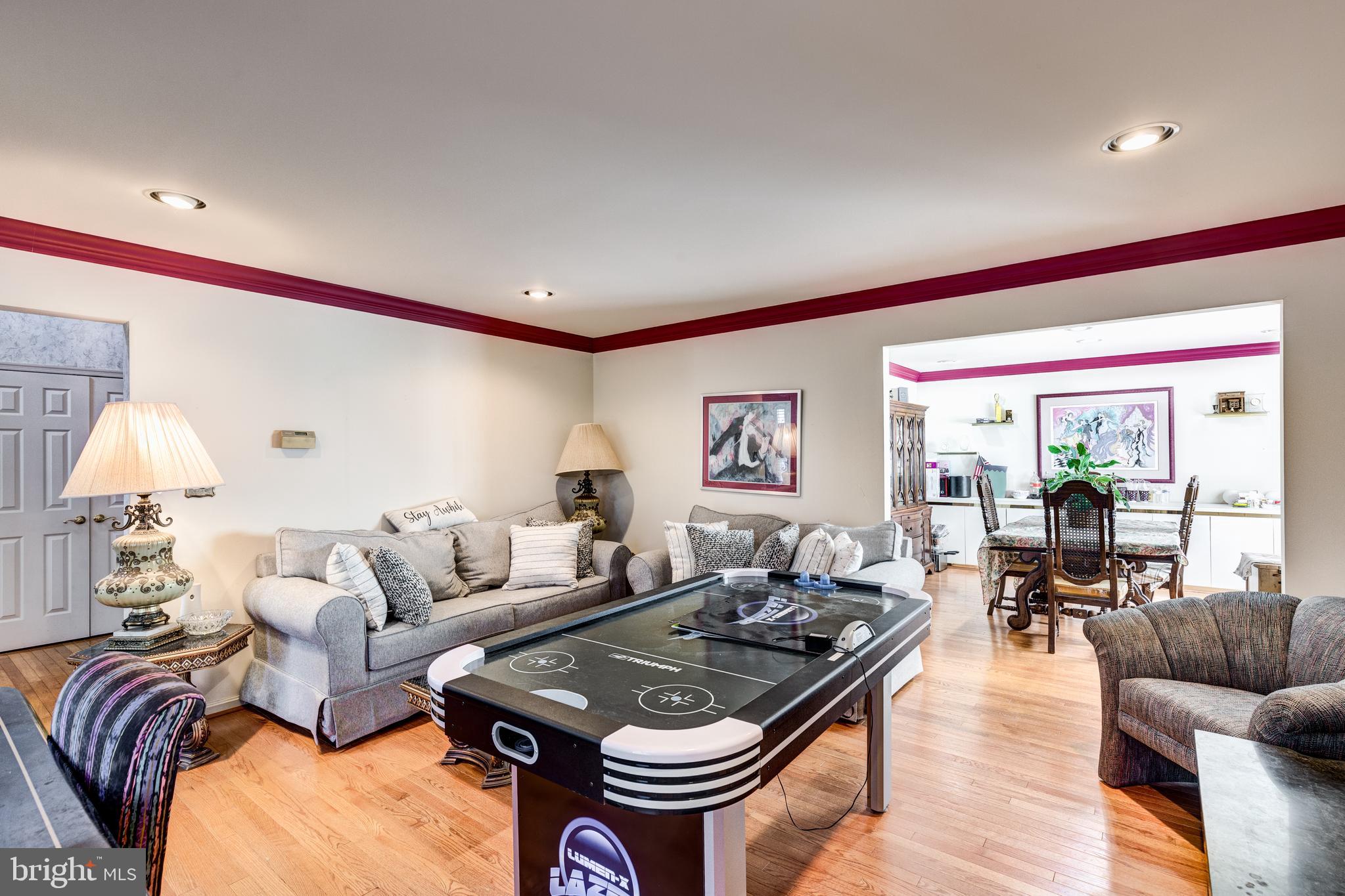 WORTHINGTON PARK - Residential