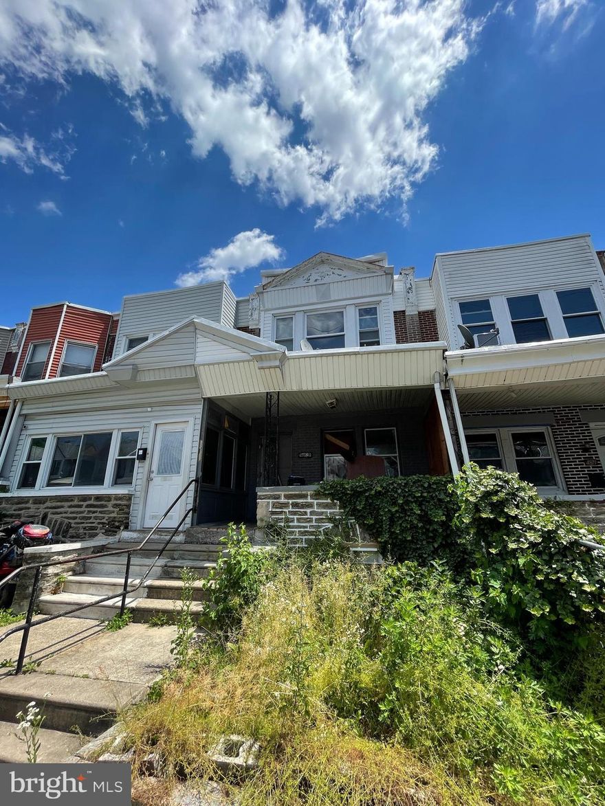 Investor to Contractor Opportunity! House is in need of work but the potential to turn a profit or hold as an investment makes perfect sense!  Lots of activity in the area.  All offers will be presented, $5000 deposit, proof of funds required and buyer is responsible for U&O.  Don't let this opportunity pass you by!