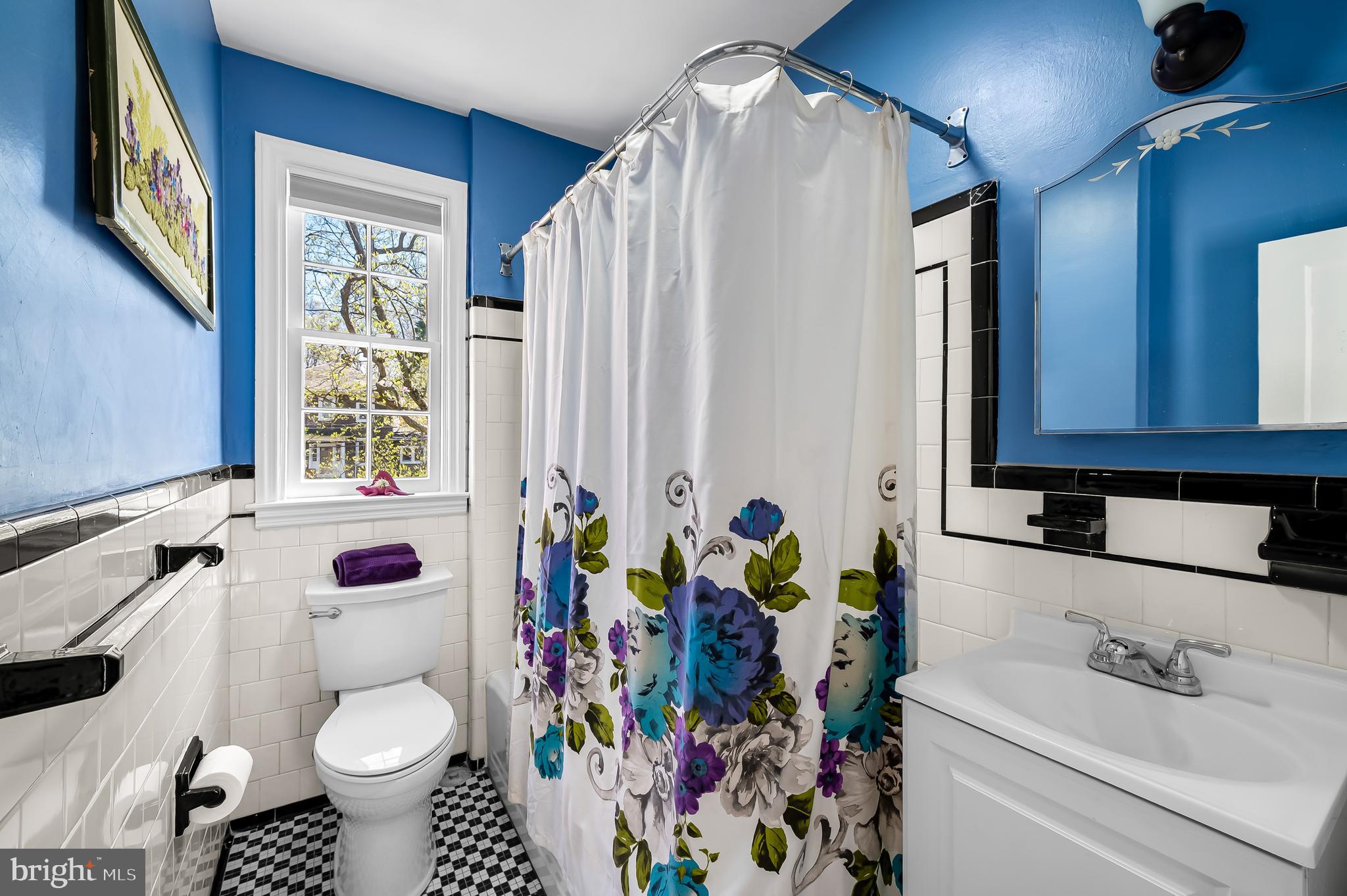 MOUNT WASHINGTON - Residential