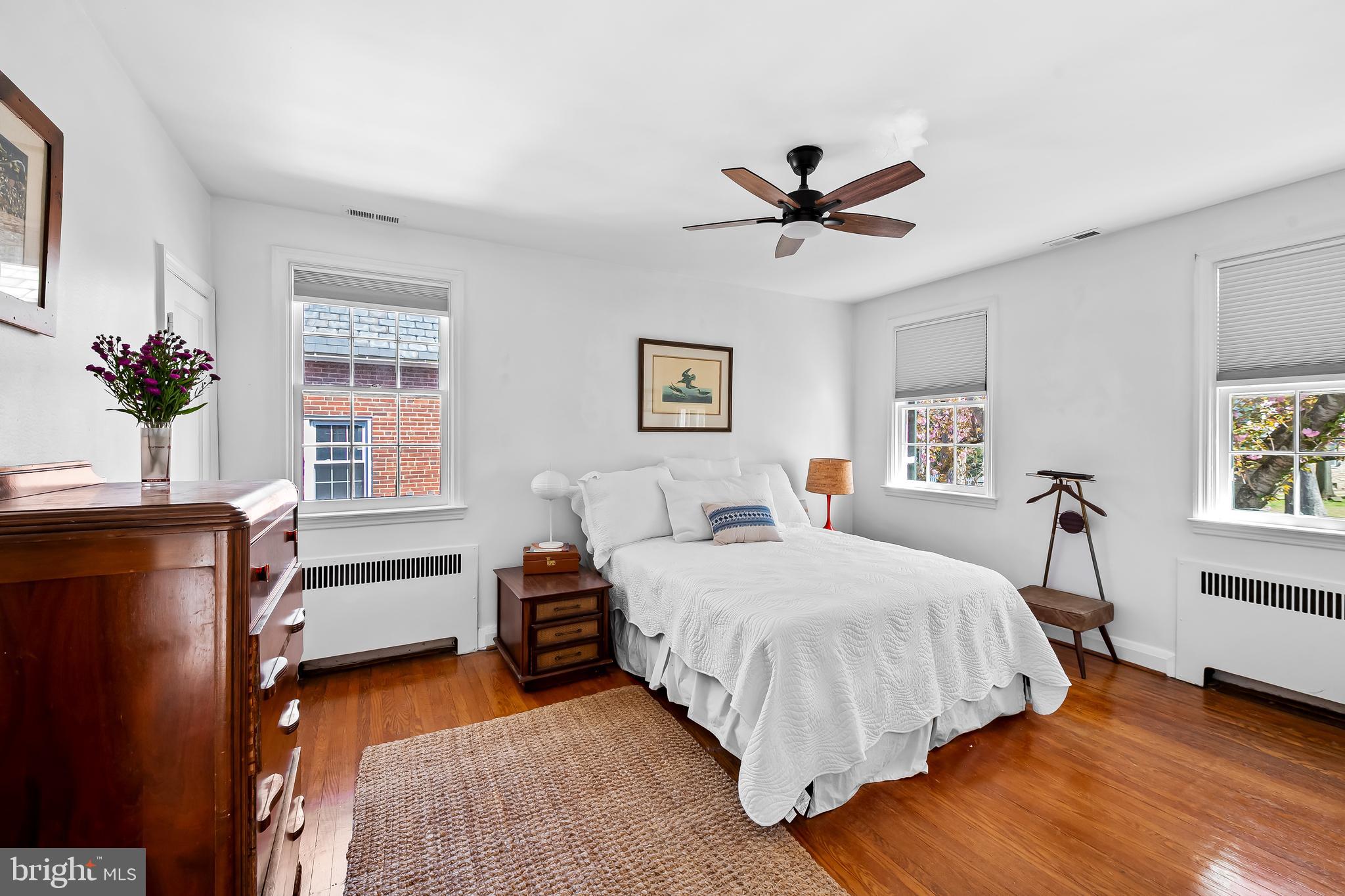 MOUNT WASHINGTON - Residential