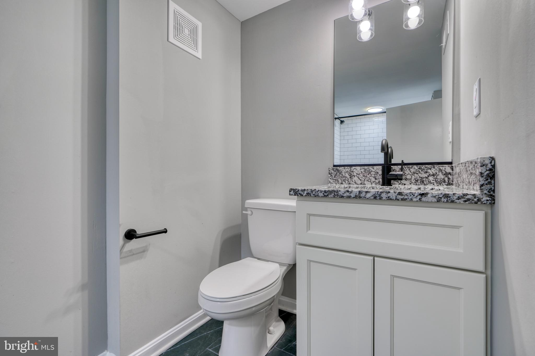 FAIRLAWN - Residential Lease