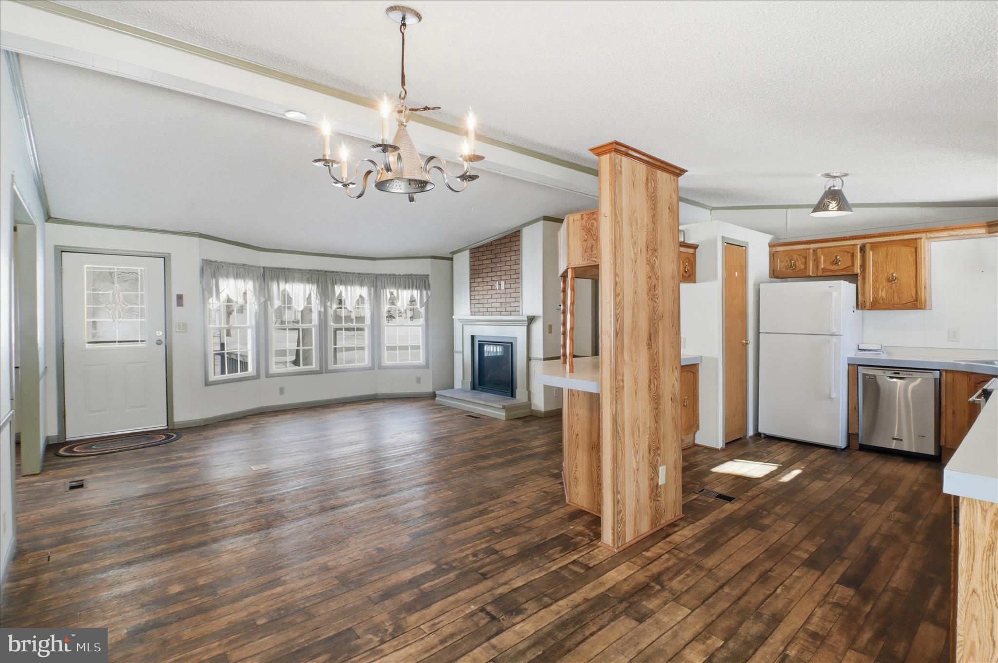 33 MAPLE AVE TP-0147