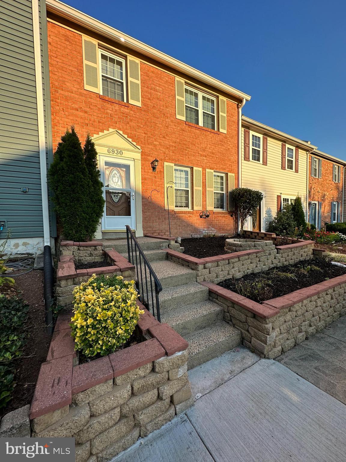 NEWBERRY STATION - Residential Lease