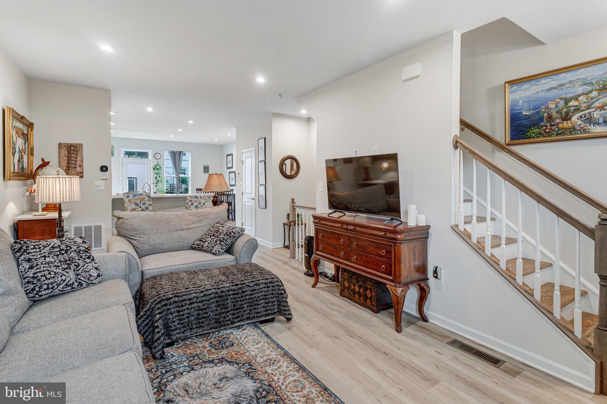 1312 SPUR LANE