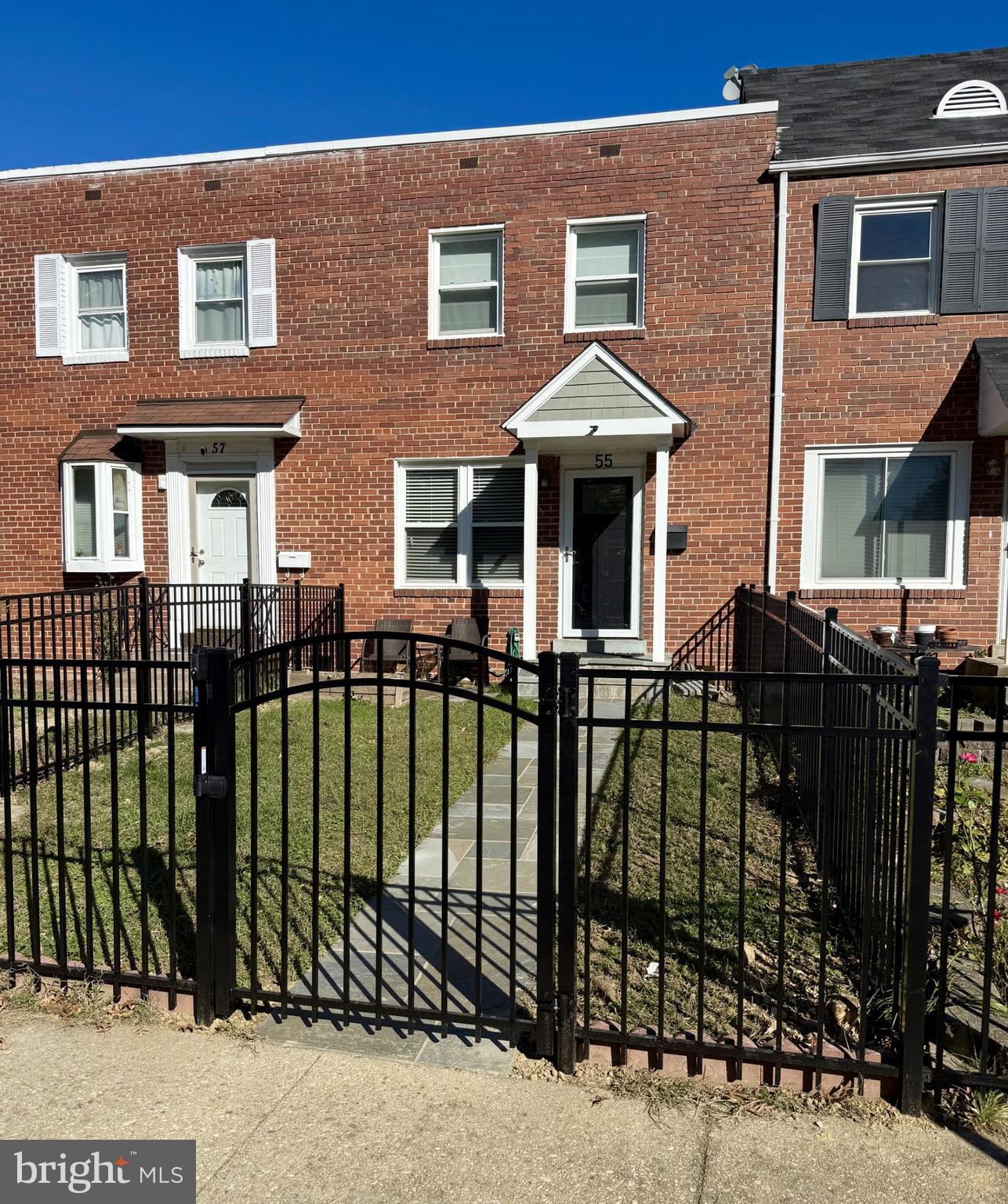 HUME SPRINGS - Residential Lease