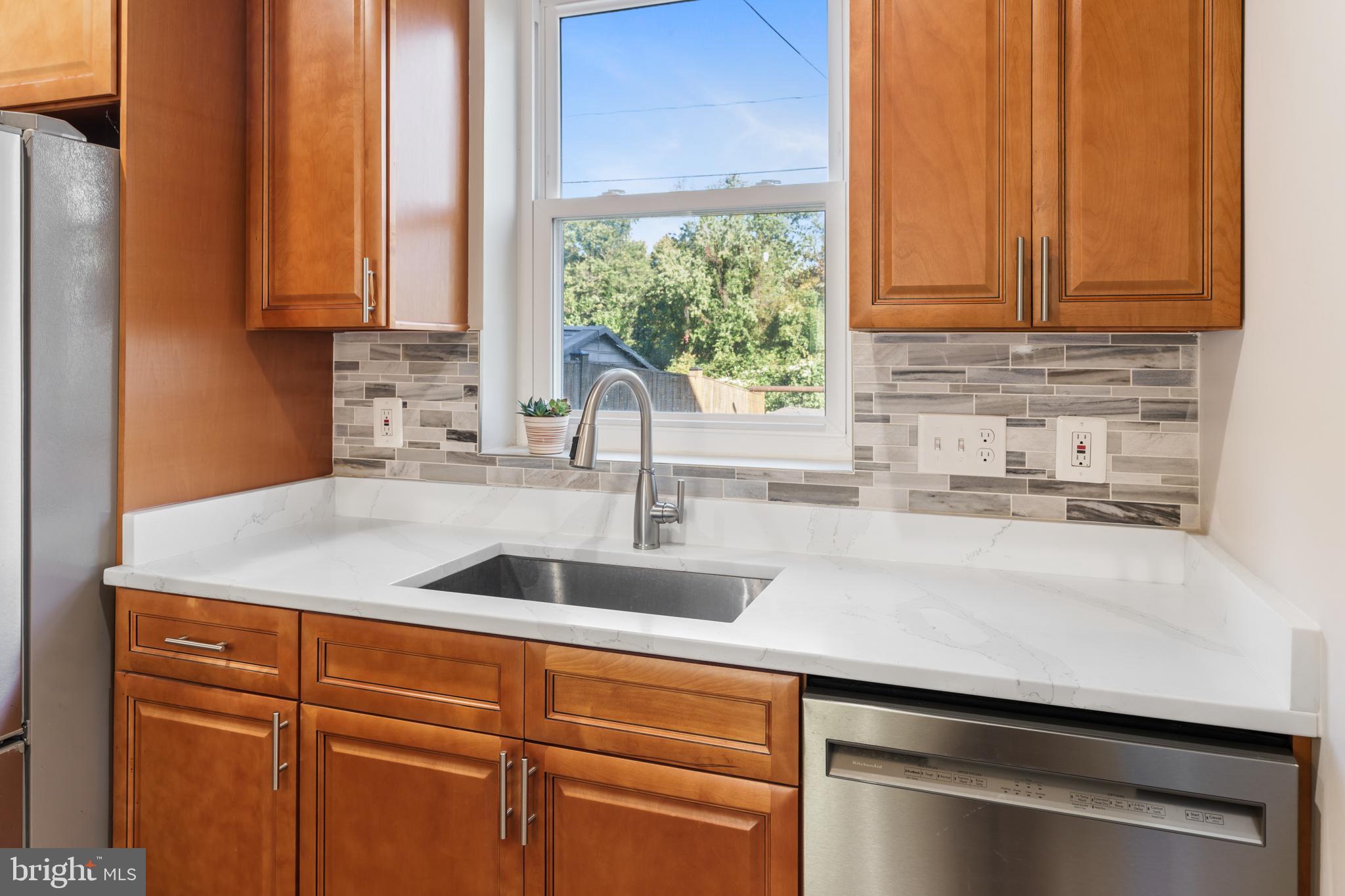 HUME SPRINGS - Residential Lease