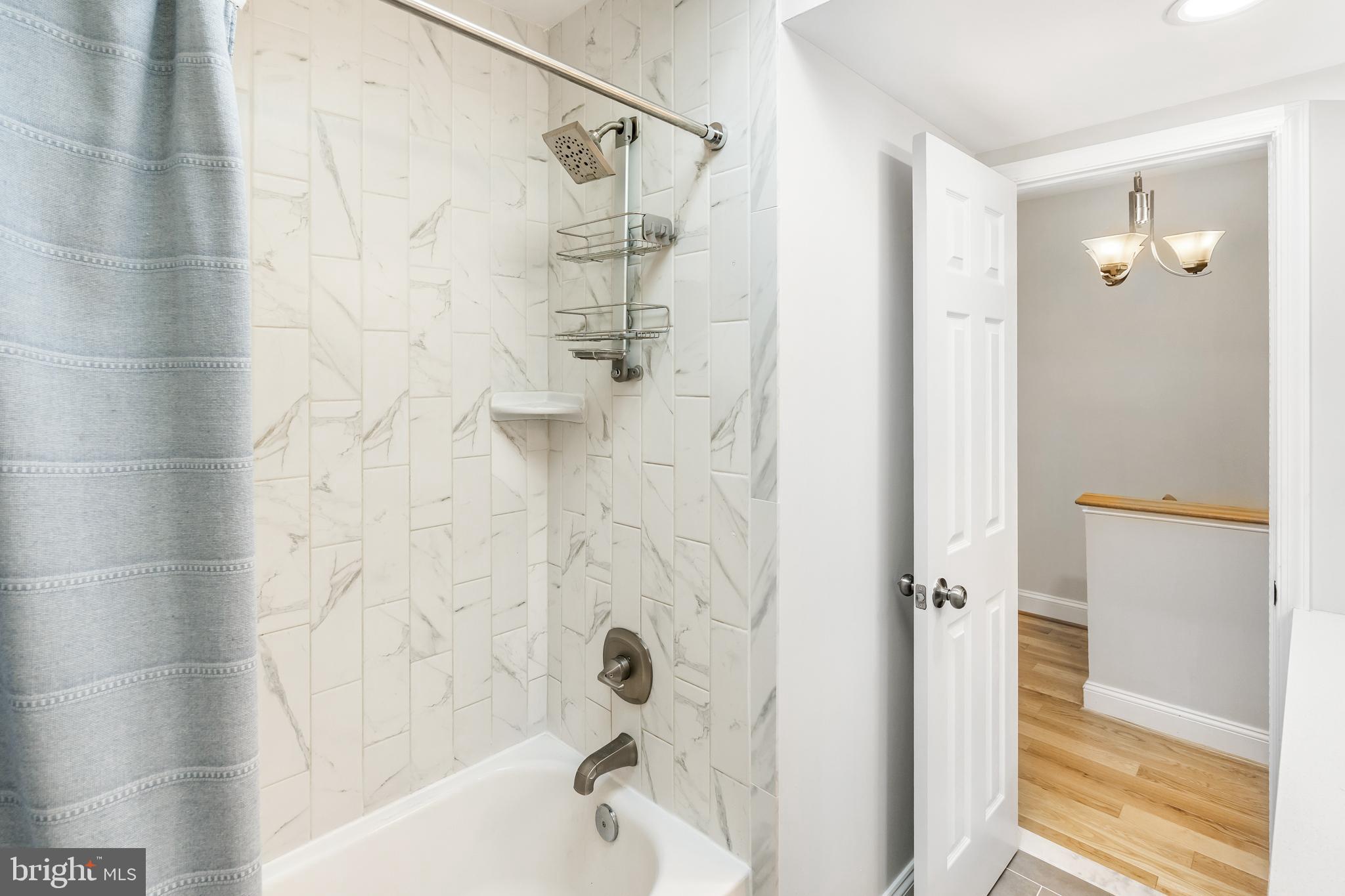 HUME SPRINGS - Residential Lease