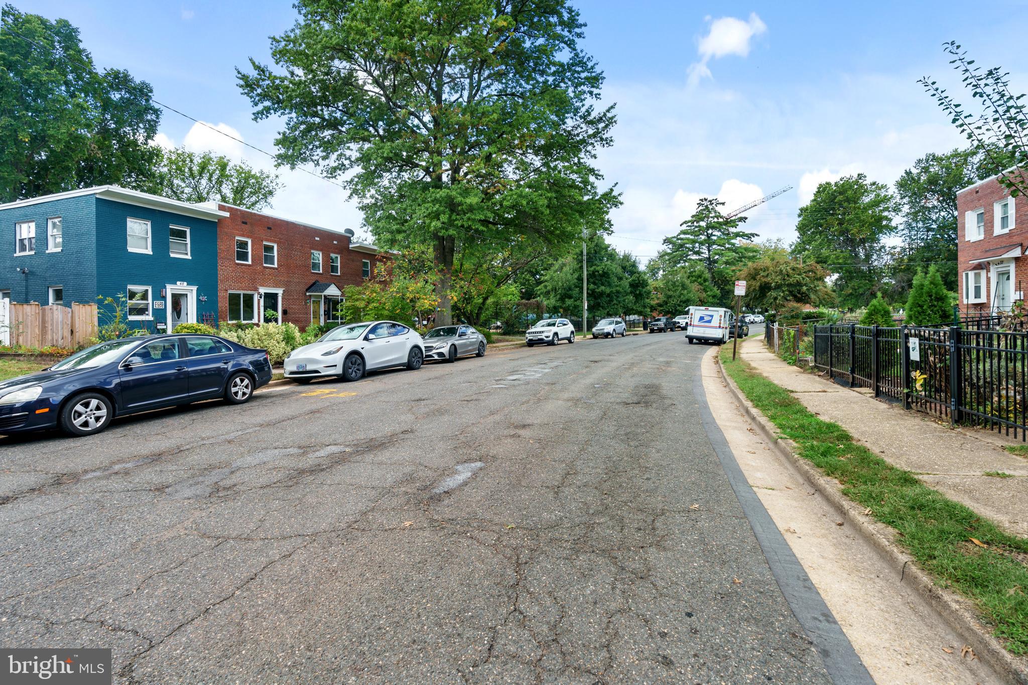 HUME SPRINGS - Residential Lease