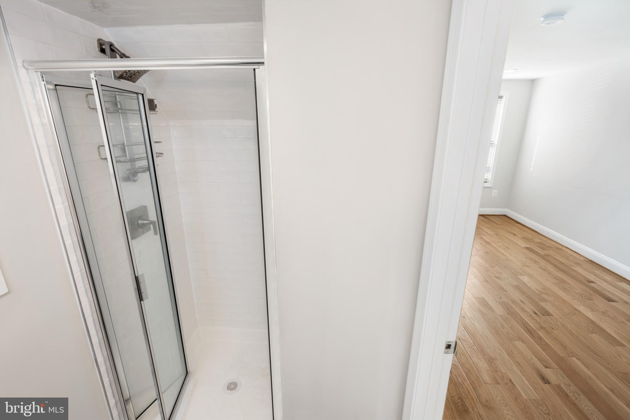 HUME SPRINGS - Residential Lease