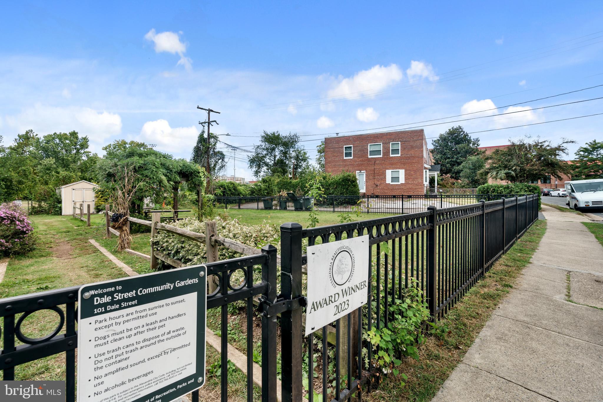 HUME SPRINGS - Residential Lease