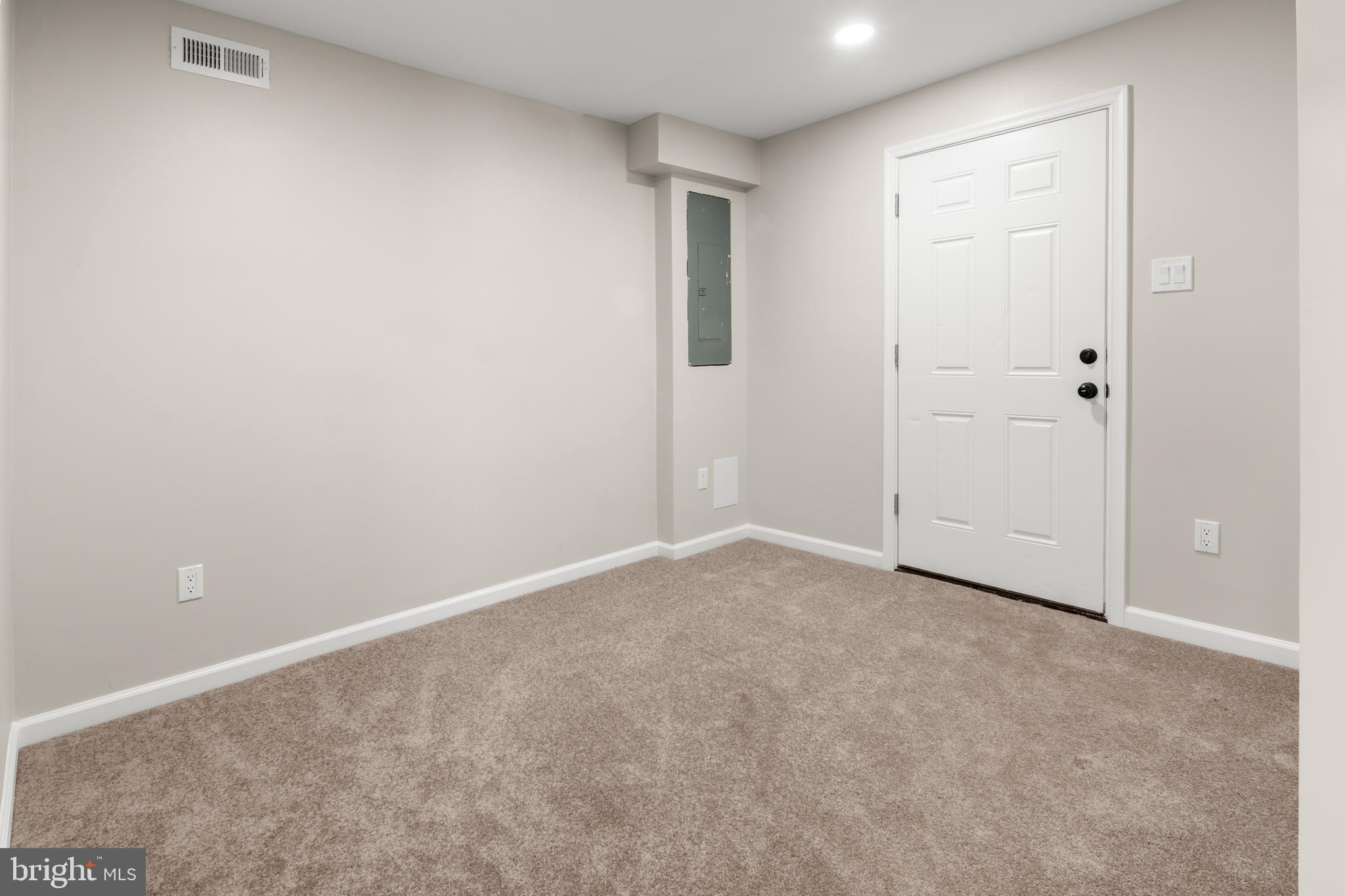 VICTORY VILLA - Residential