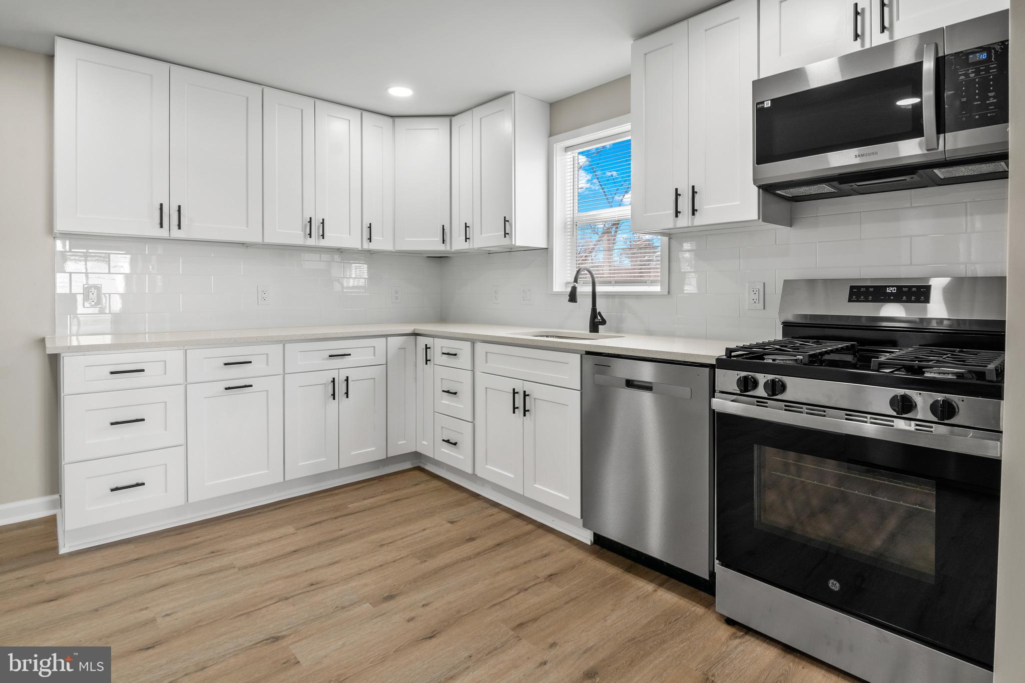 VICTORY VILLA - Residential