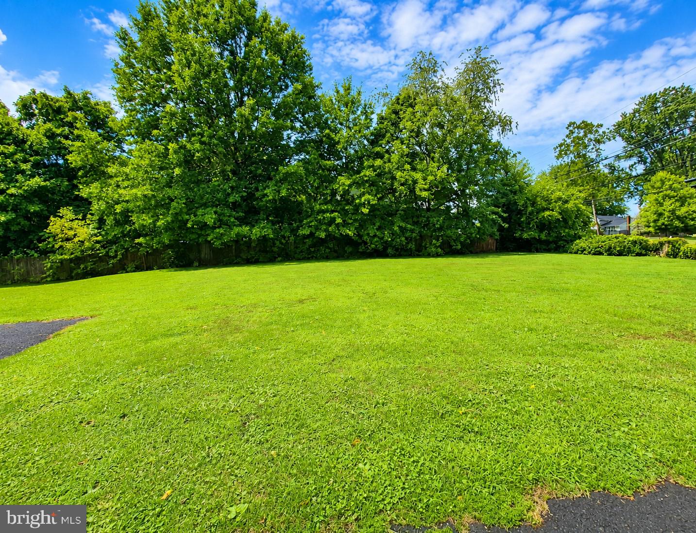 10 W BUTLER AVENUE