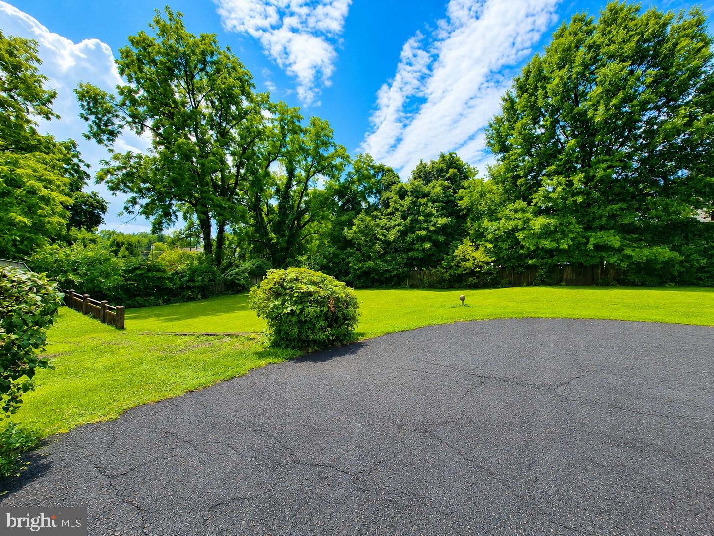 10 W BUTLER AVENUE