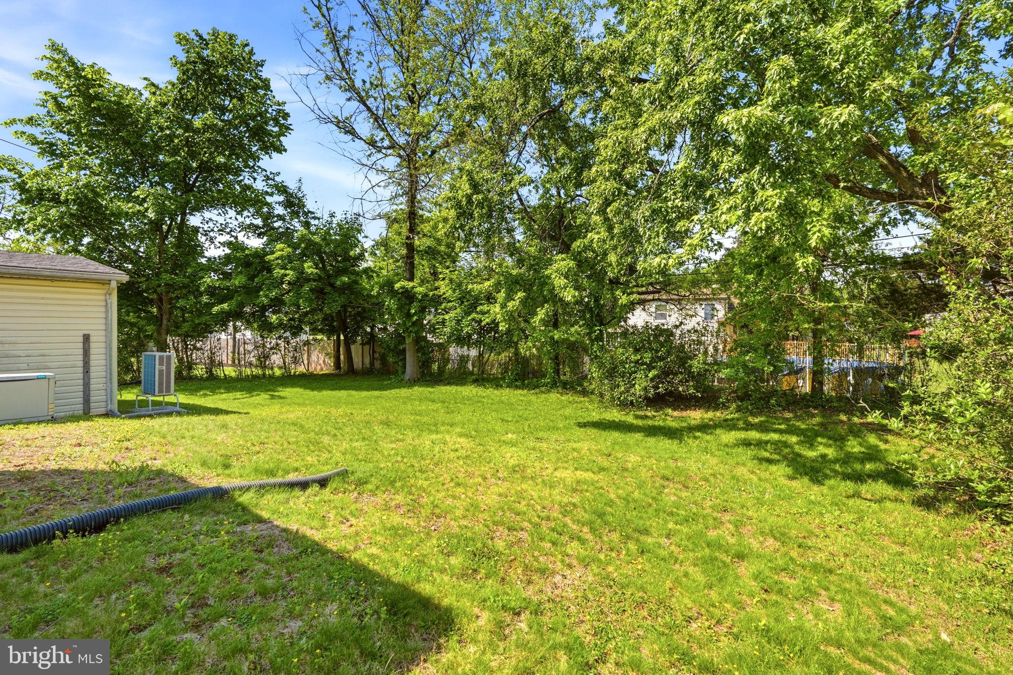INGLEWOOD GDNS - Residential