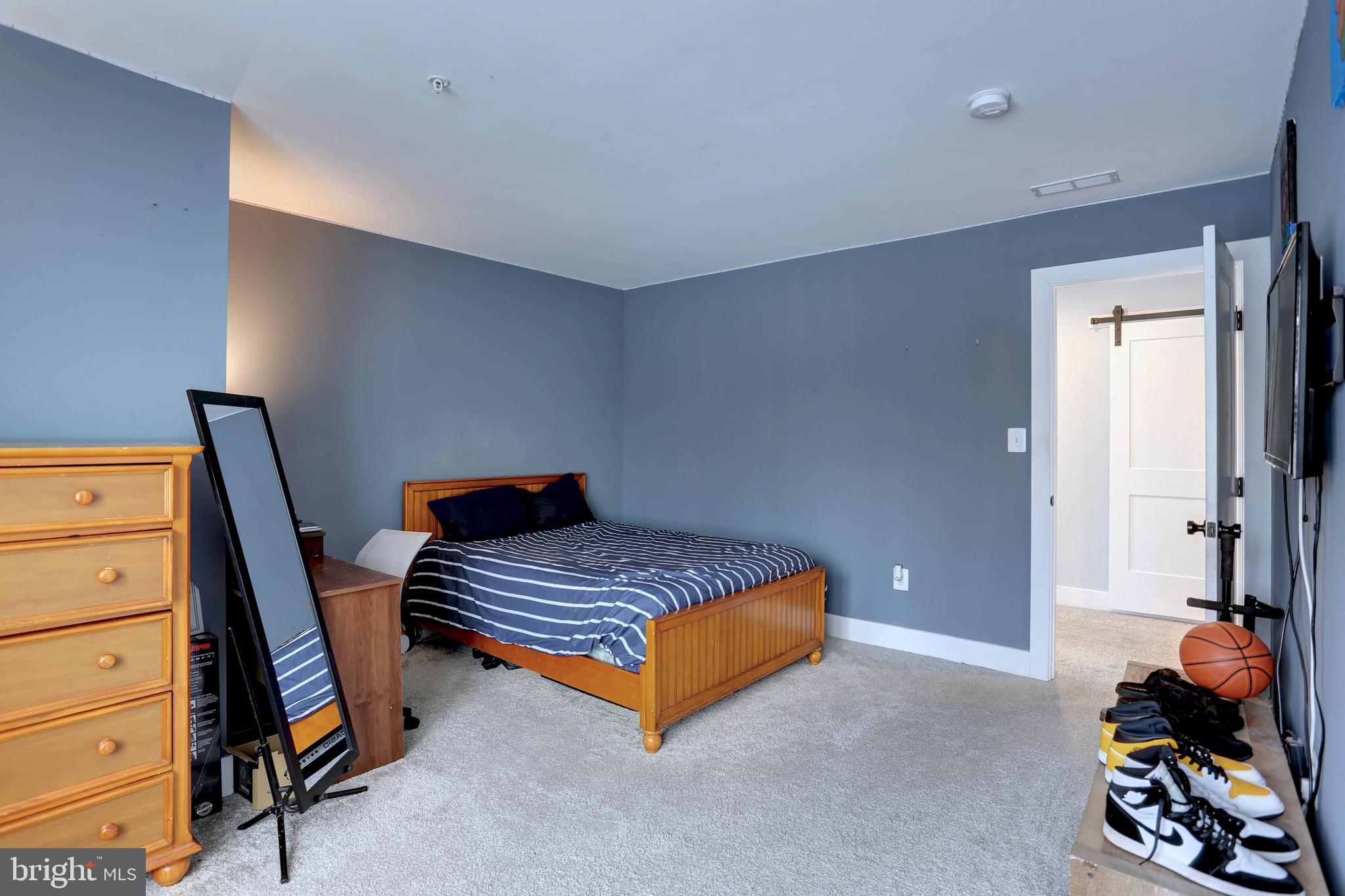 KINGSVILLE - Residential