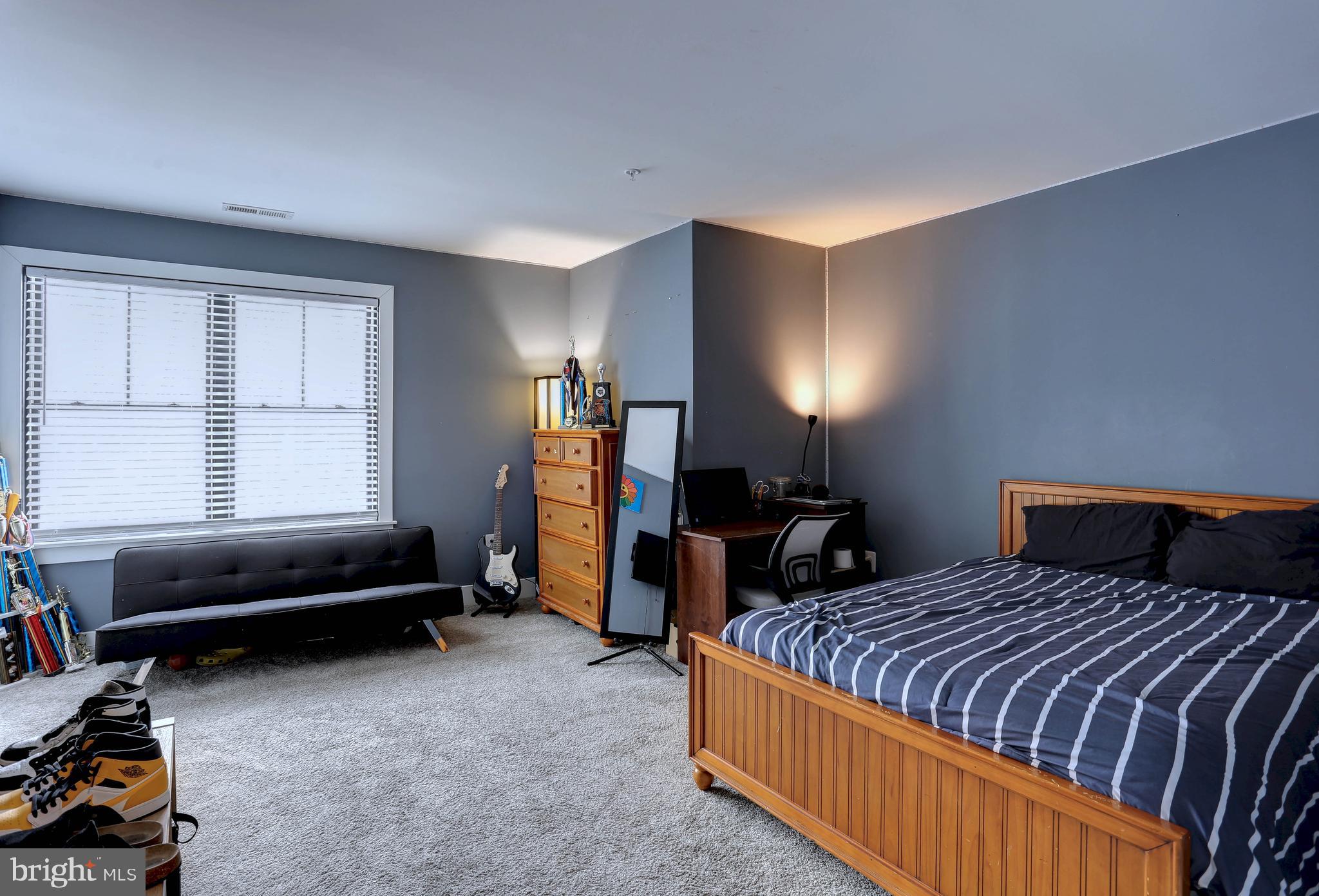 KINGSVILLE - Residential