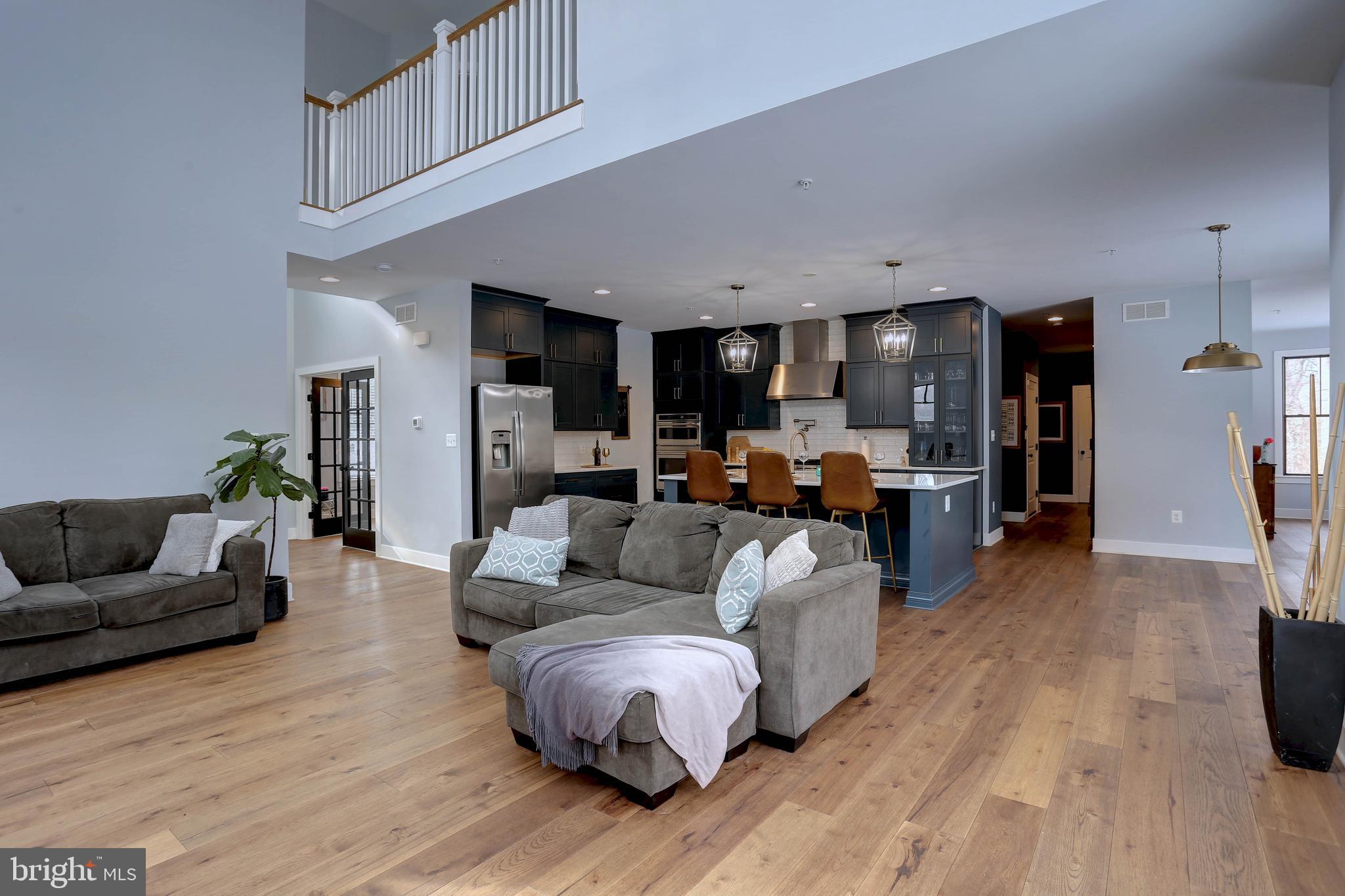 KINGSVILLE - Residential