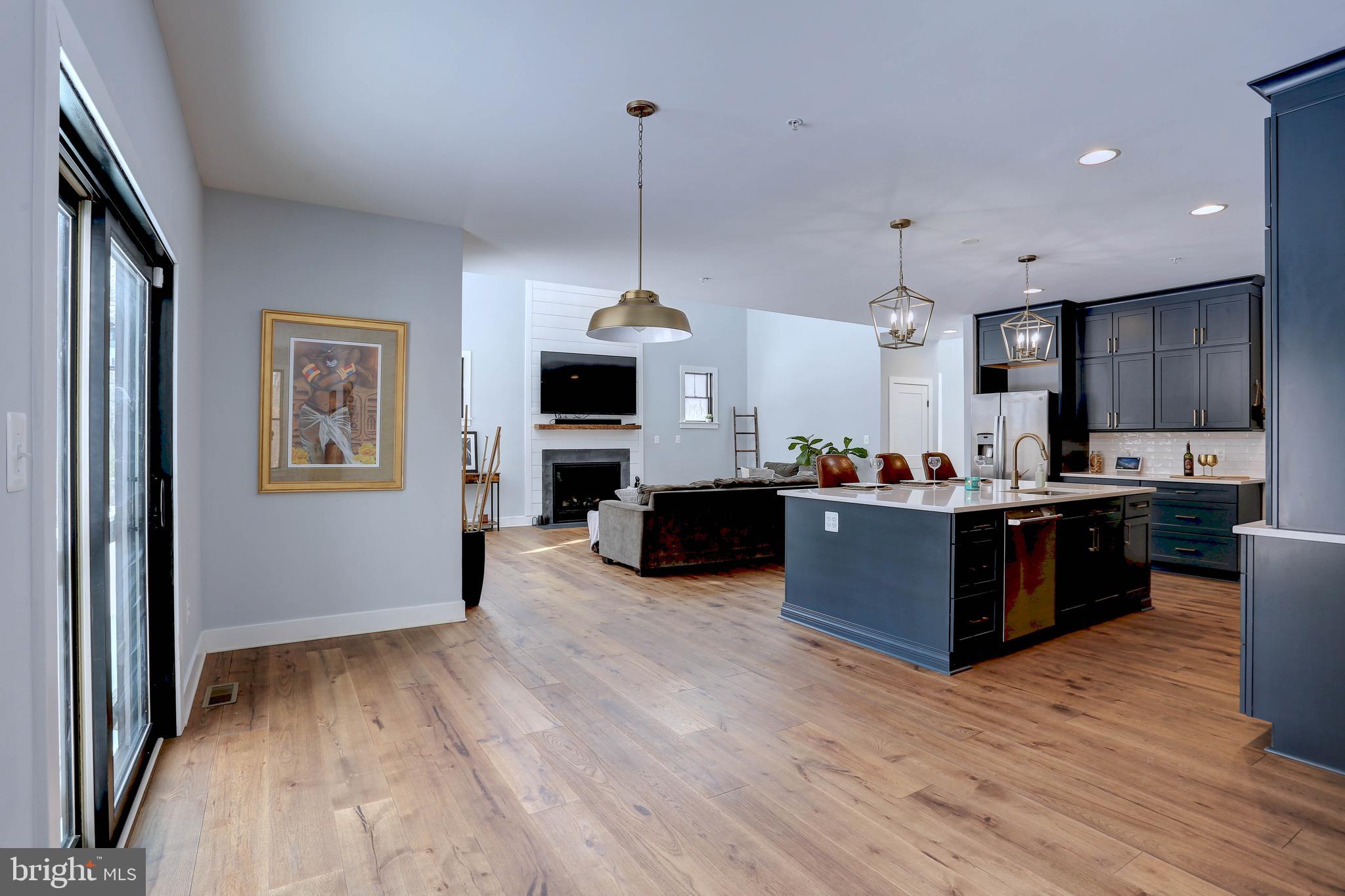 KINGSVILLE - Residential