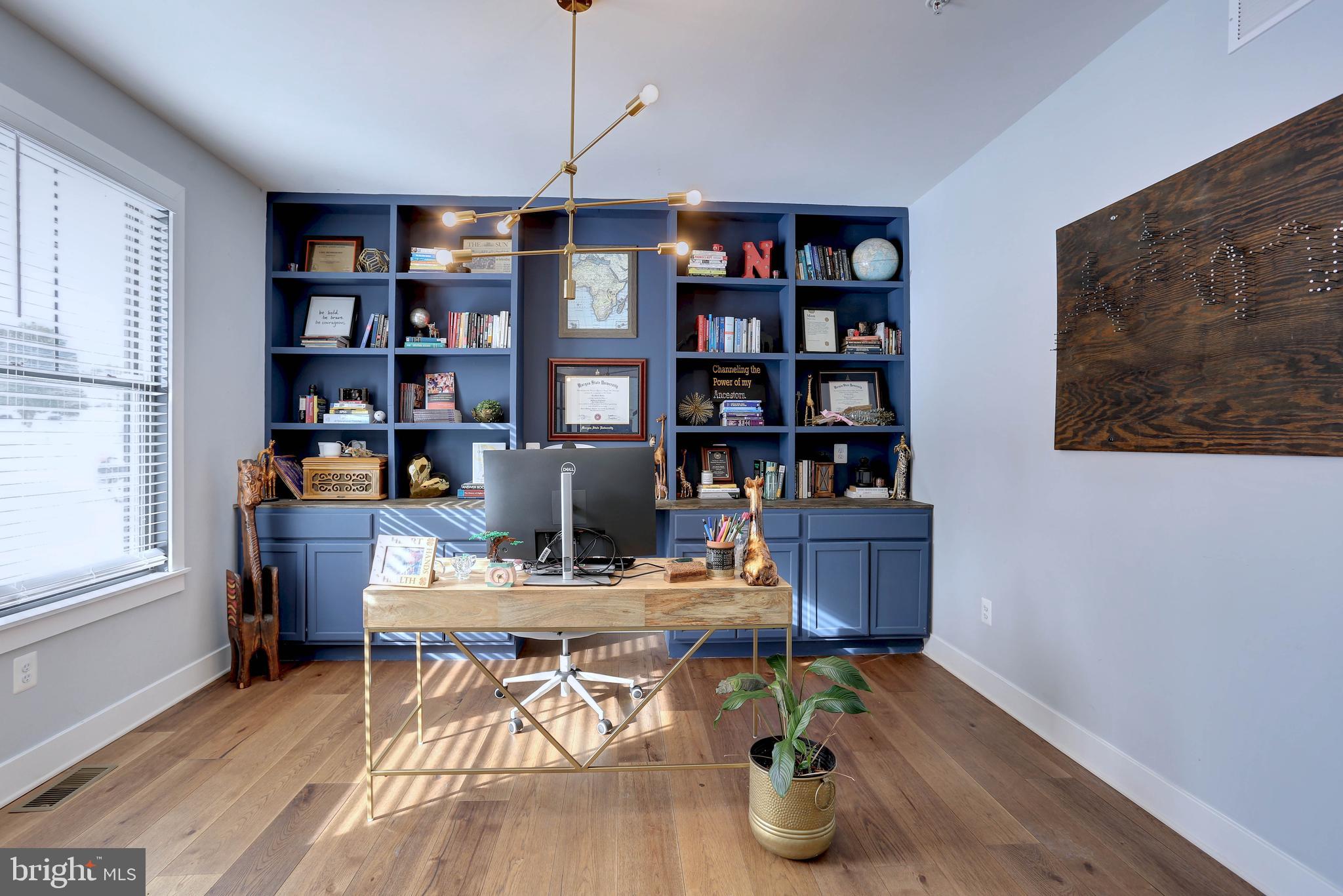 KINGSVILLE - Residential