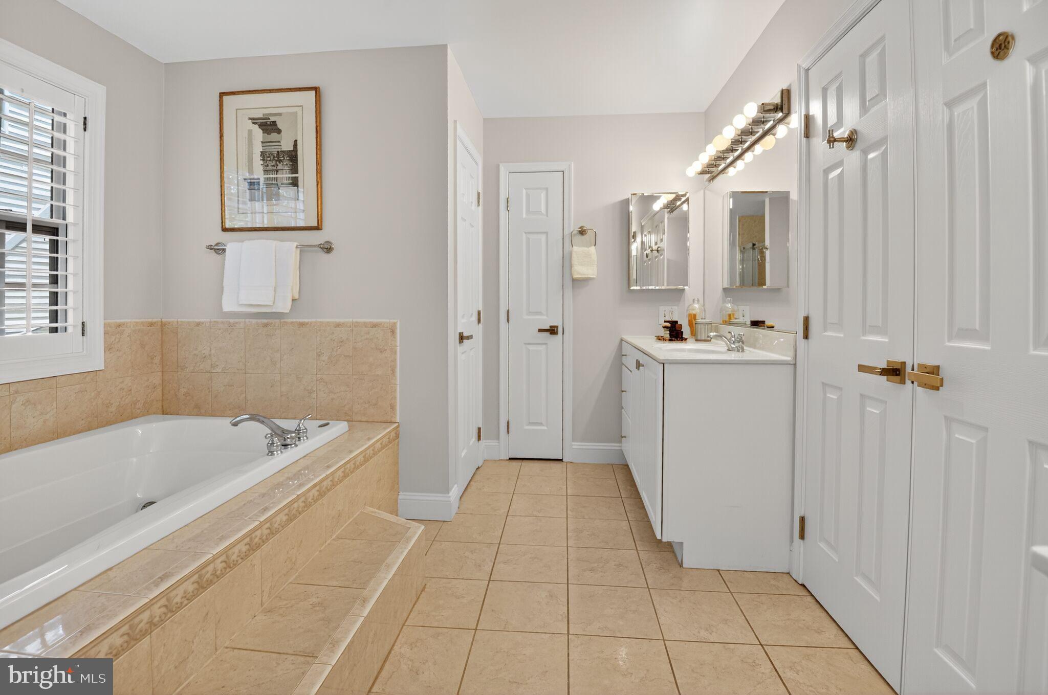 ALTA VISTA TERRACE - Residential