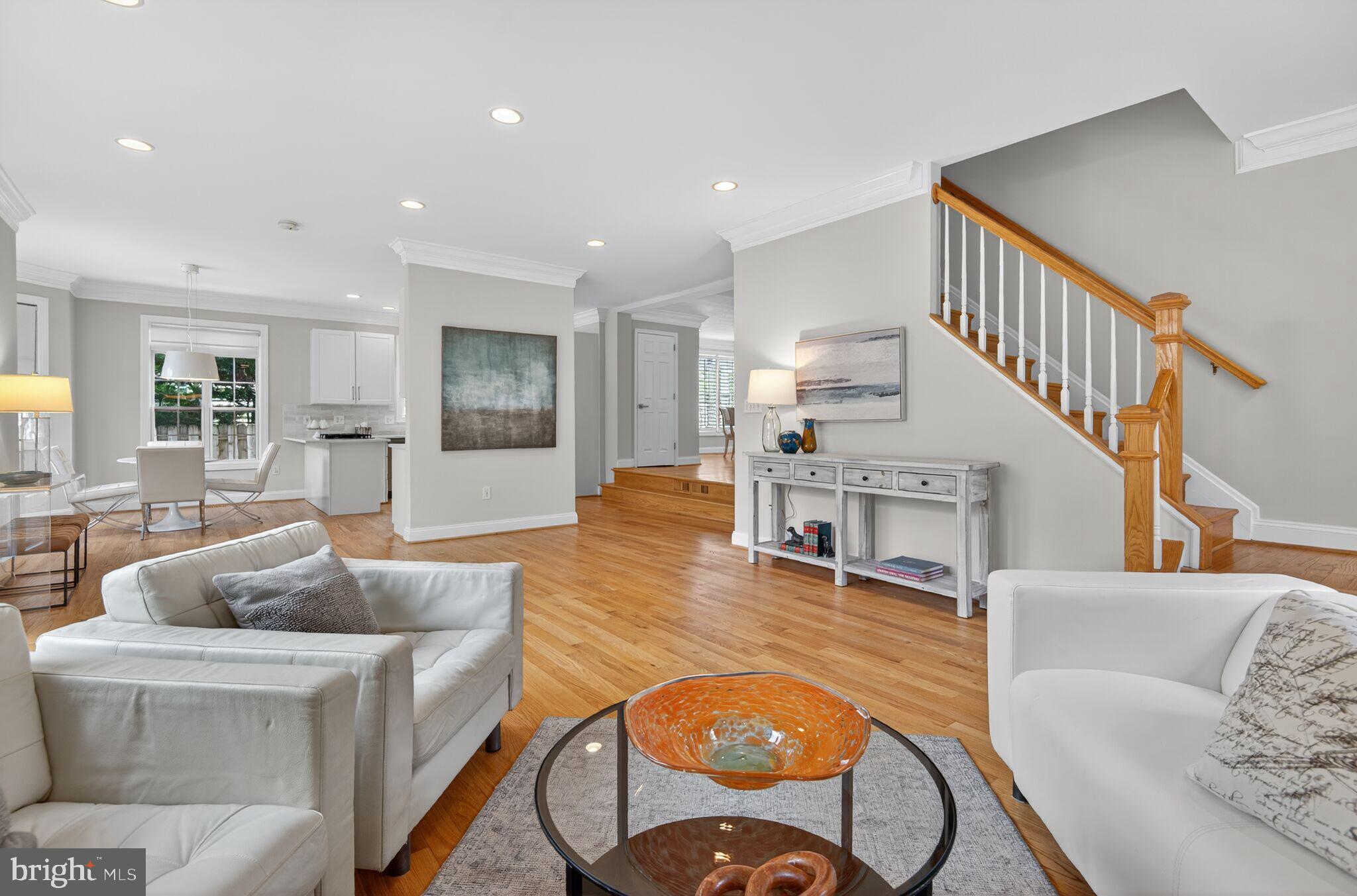 ALTA VISTA TERRACE - Residential