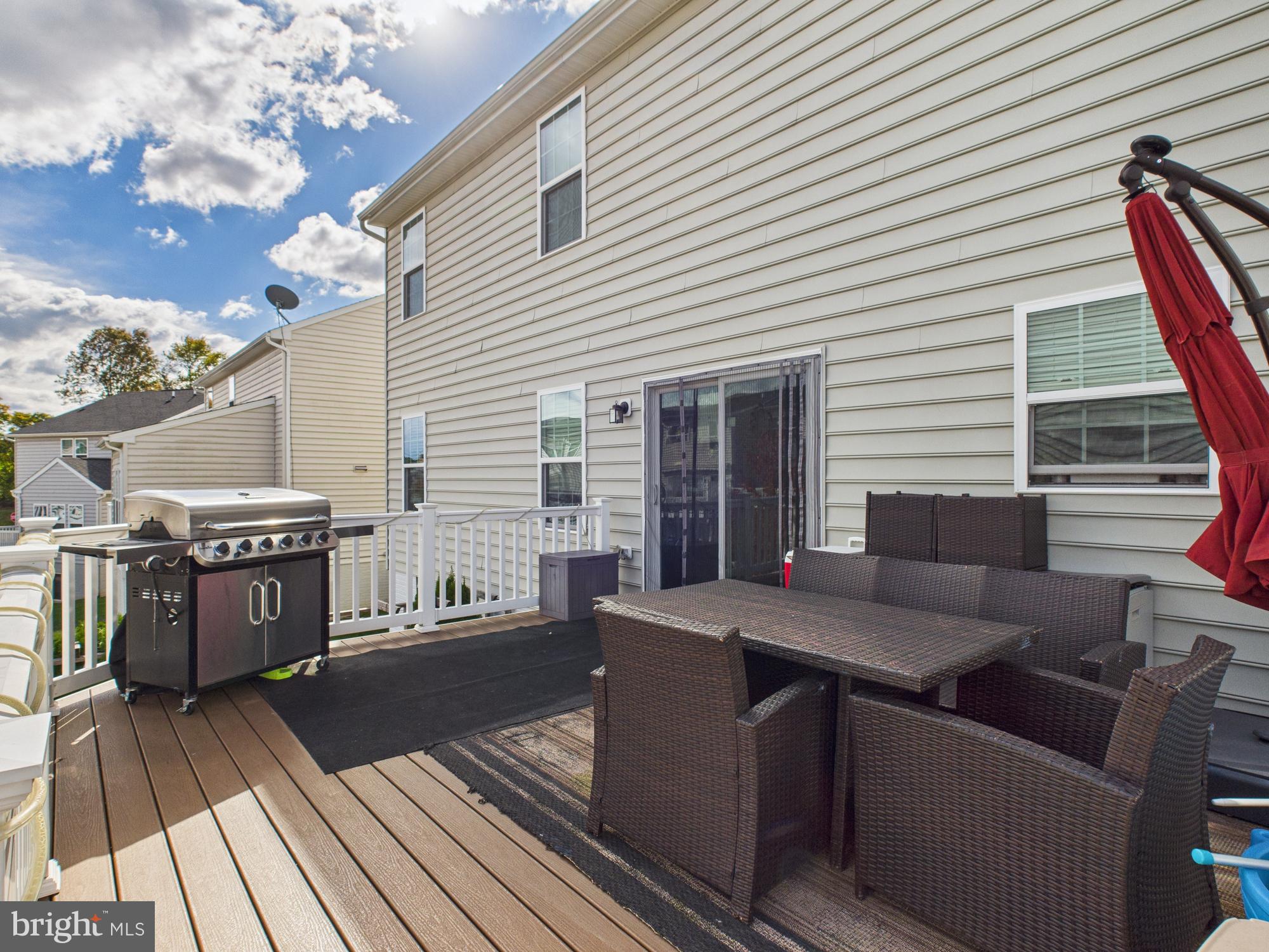 WASHINGTON SQUARE - Residential