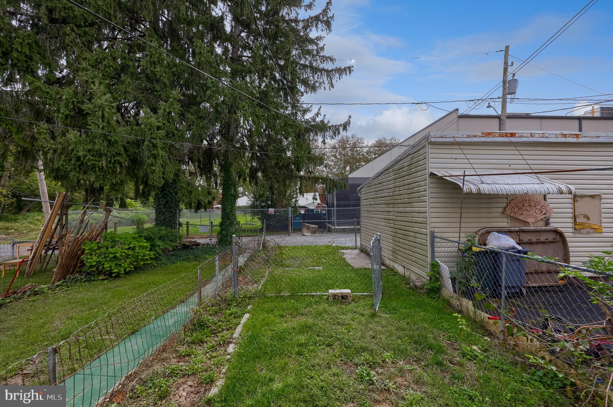 EAST SIDE OF CITY - Residential