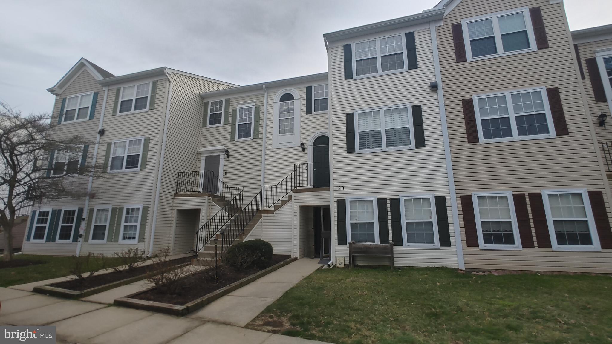 ANNAPOLIS OVERLOOK - Residential