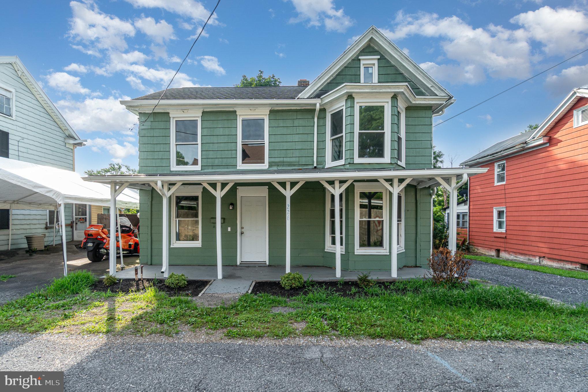 Charming, Renovated Home in the Heart of Duncannon – 226 N Market Street
Located in the heart of Duncannon, this newly renovated 3 bedroom, 1 bath home has it all for under $200k! Enjoy being just steps away from local shops, restaurants, parks, and the scenic Susquehanna River. Inside, you'll find generously sized bedrooms, a spacious living room with bay windows that flood the space with natural light, and an updated kitchen complete with new stainless steel appliances. A nicely sized yard provides room to relax or entertain. This move-in-ready home is ideal for anyone looking to enjoy a vibrant community setting with easy access to Harrisburg and surrounding areas.
