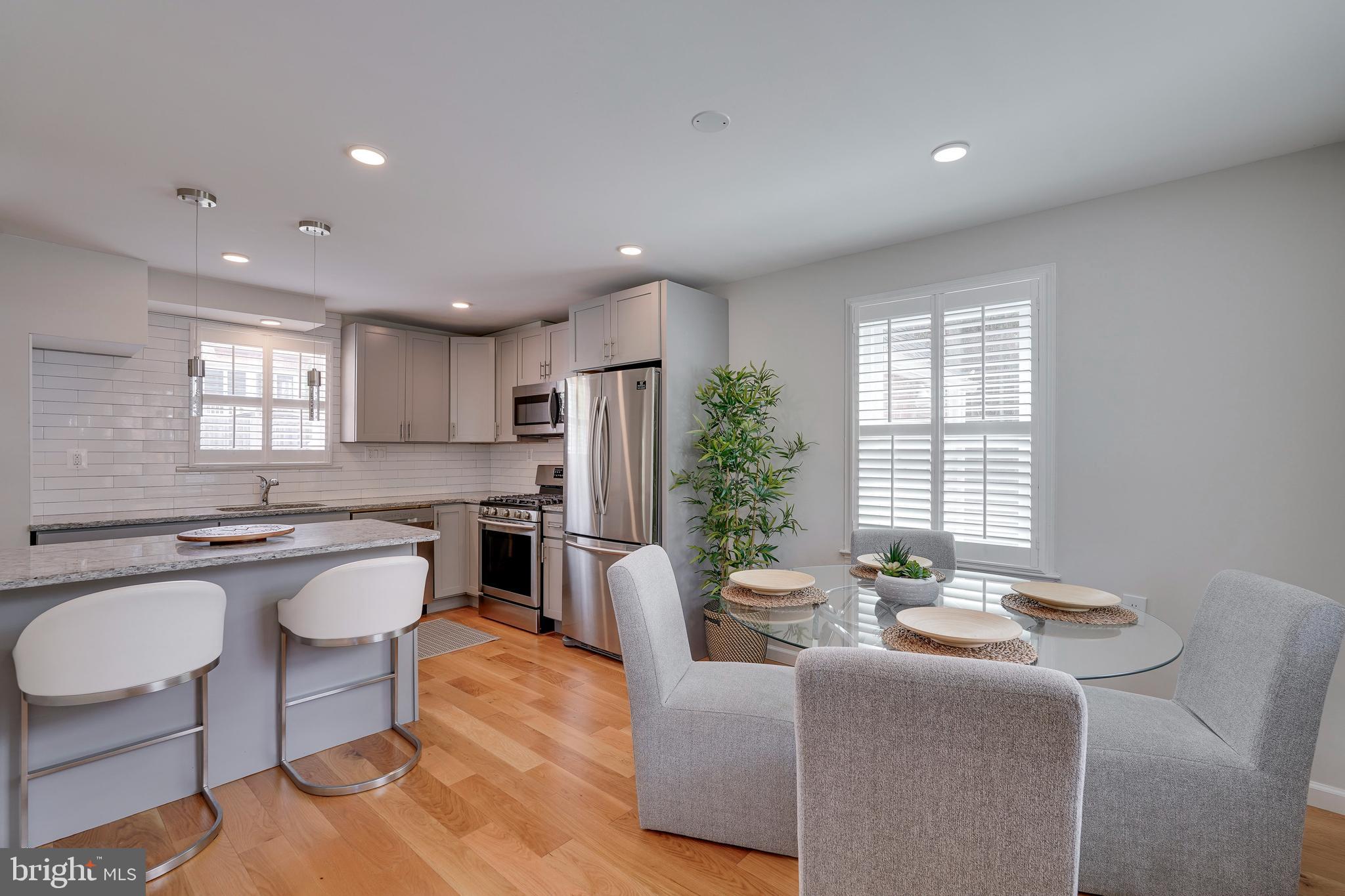 AVONDALE GROVE - Residential