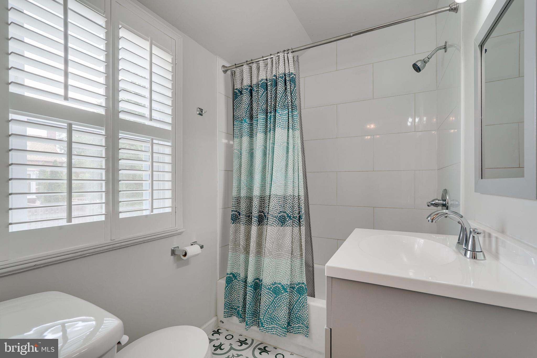 AVONDALE GROVE - Residential