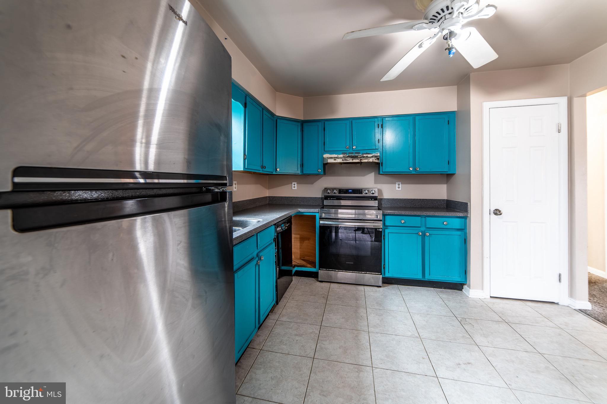 HIGHLAND MEADOWS - Residential