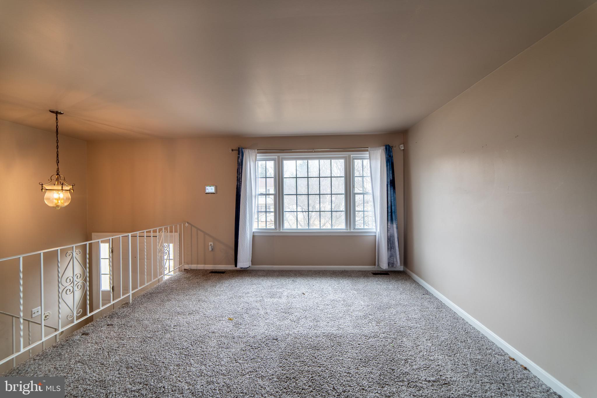 HIGHLAND MEADOWS - Residential