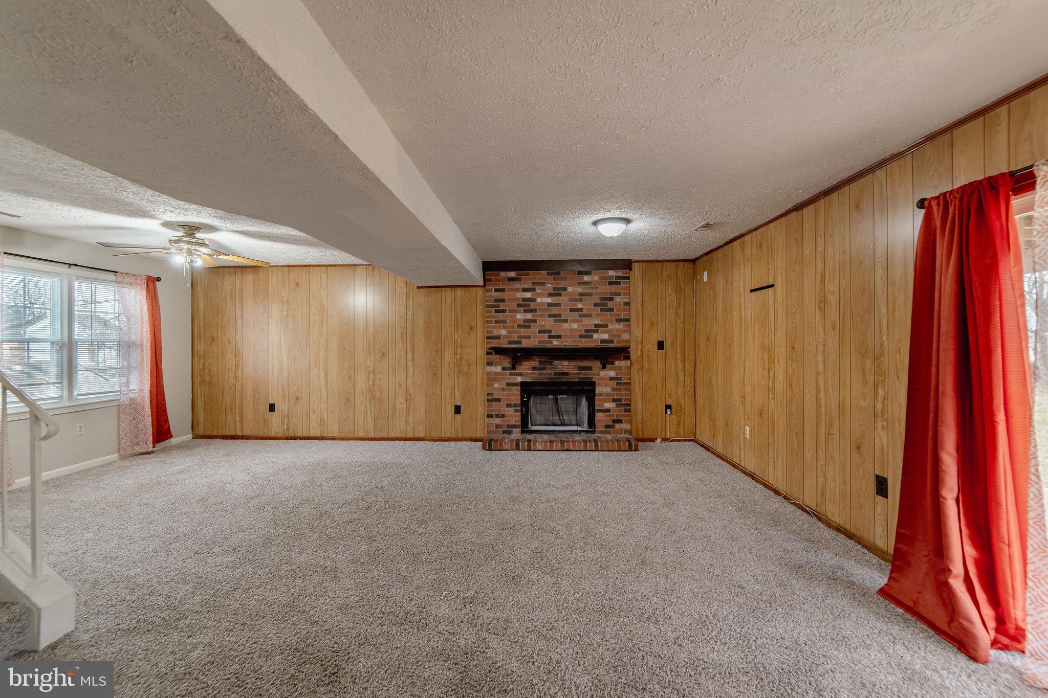 HIGHLAND MEADOWS - Residential