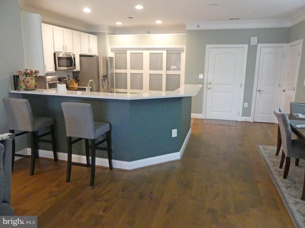 MACPHAIL WOODS - Residential