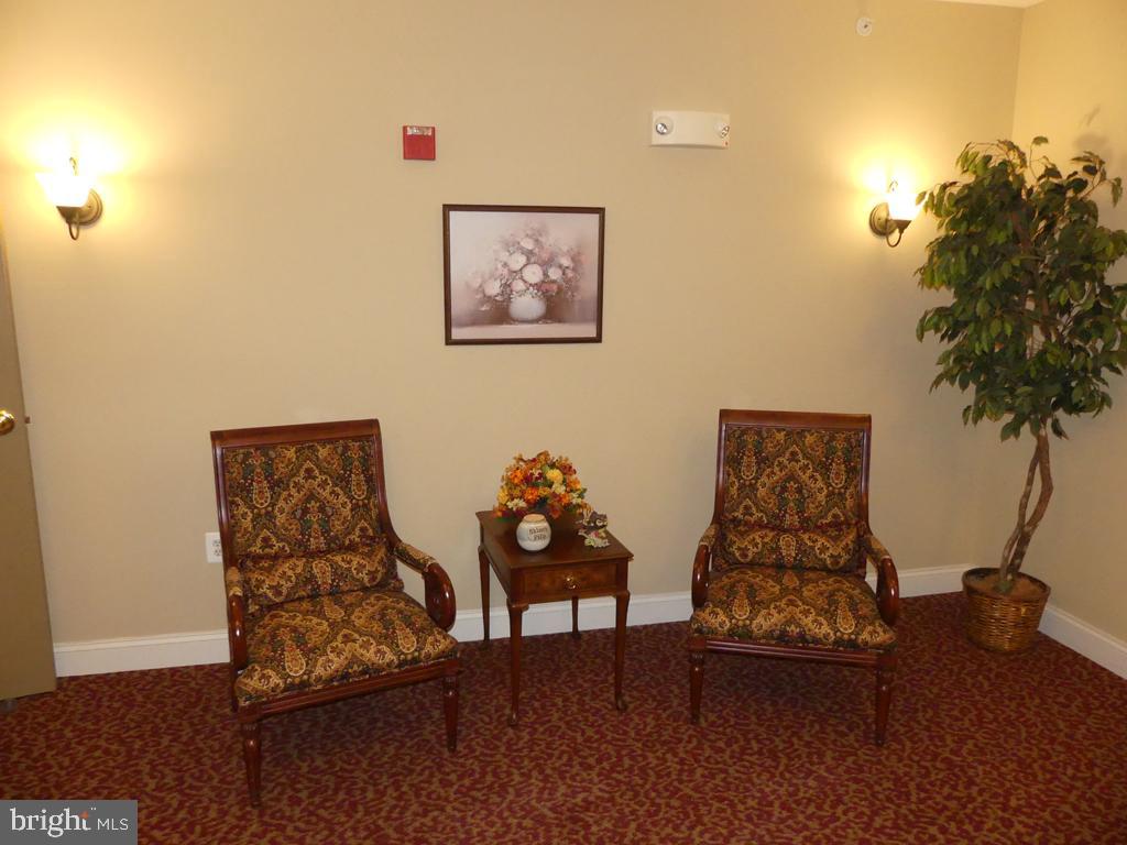 MACPHAIL WOODS - Residential