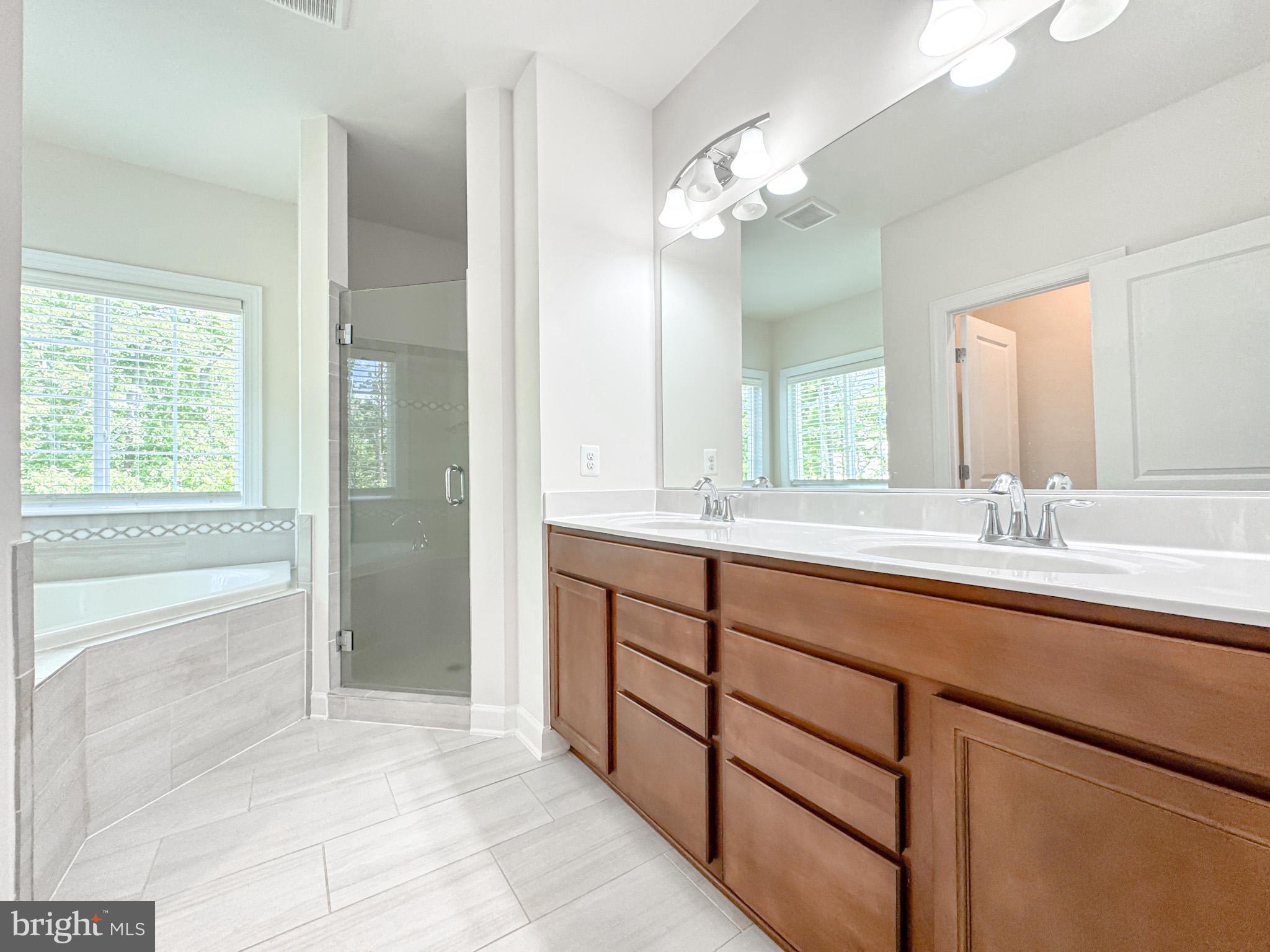 ESTATES OF CHANCELLORSVILLE - Residential