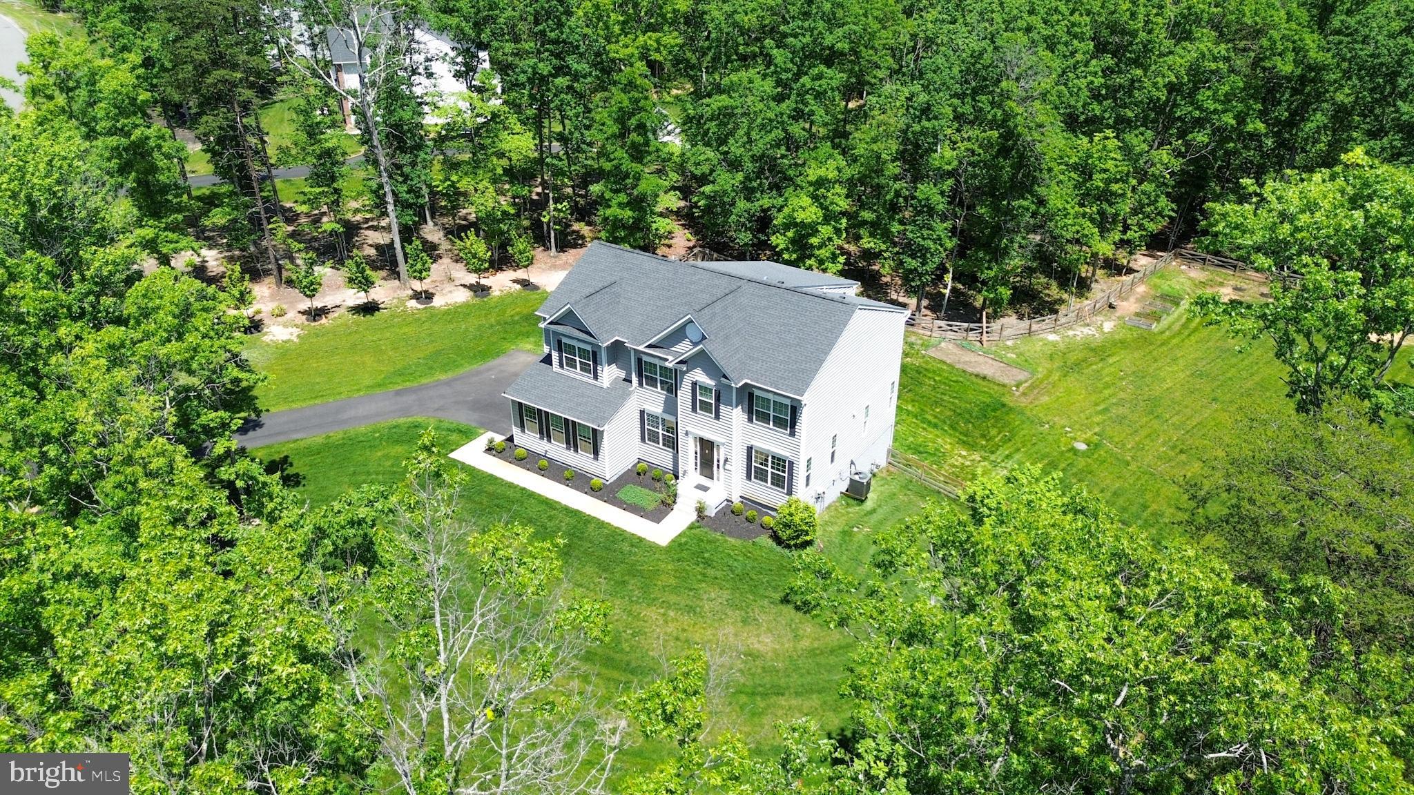 ESTATES OF CHANCELLORSVILLE - Residential