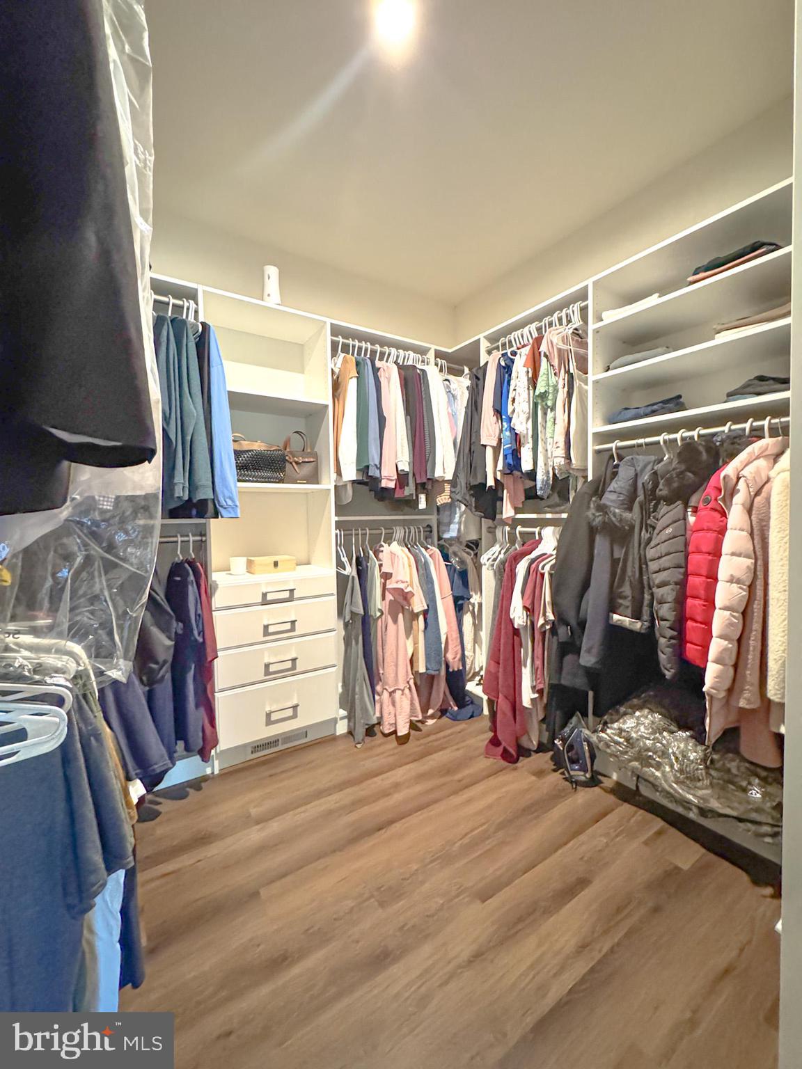 ESTATES OF CHANCELLORSVILLE - Residential