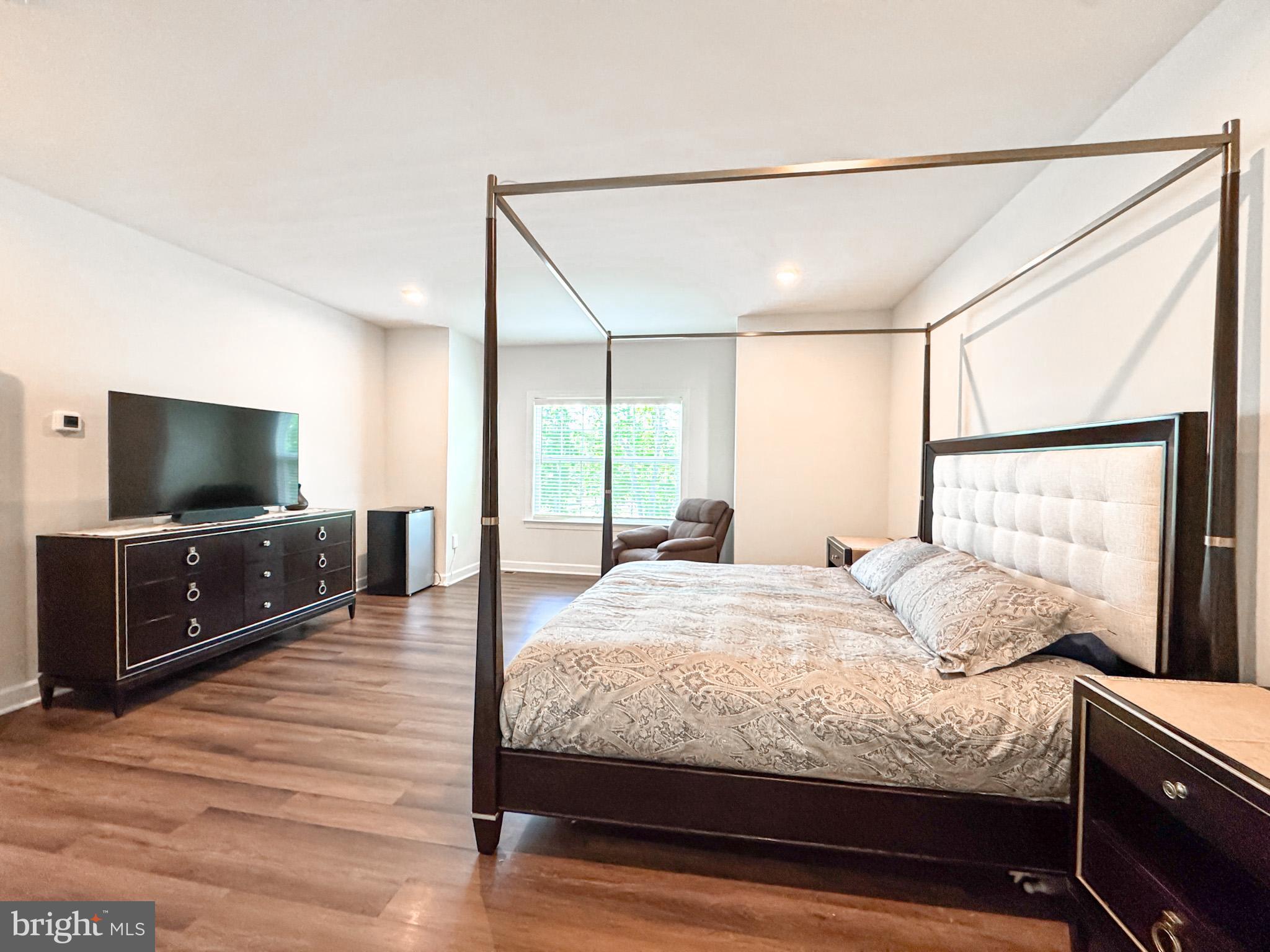 ESTATES OF CHANCELLORSVILLE - Residential