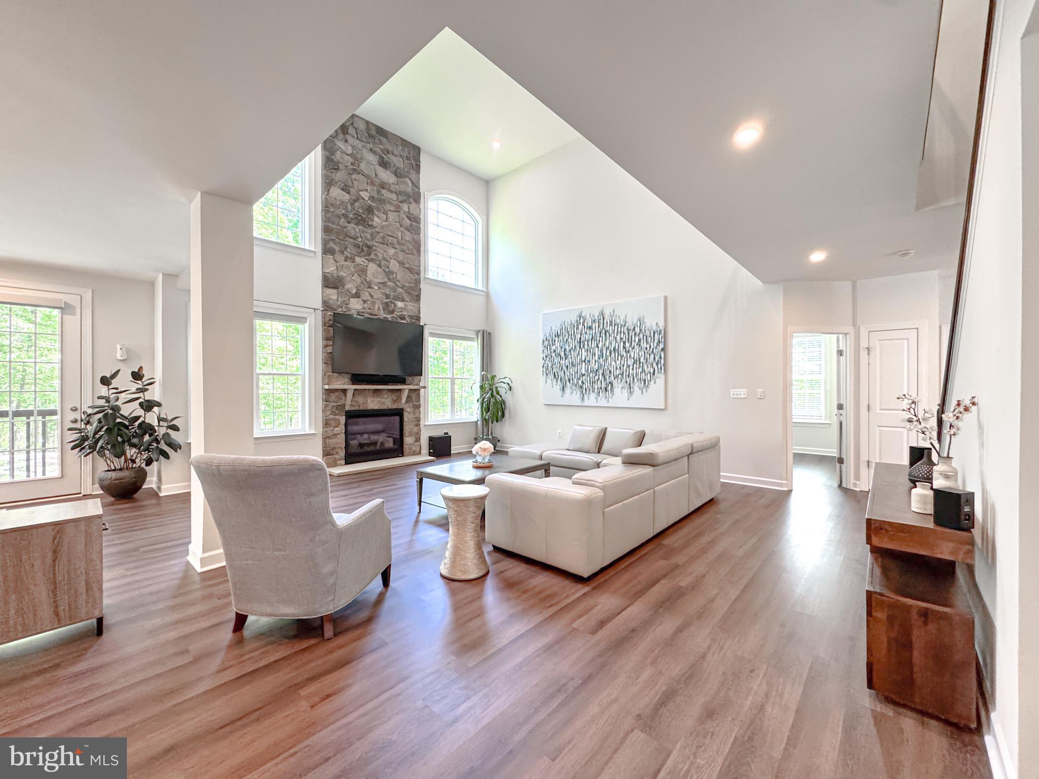 ESTATES OF CHANCELLORSVILLE - Residential