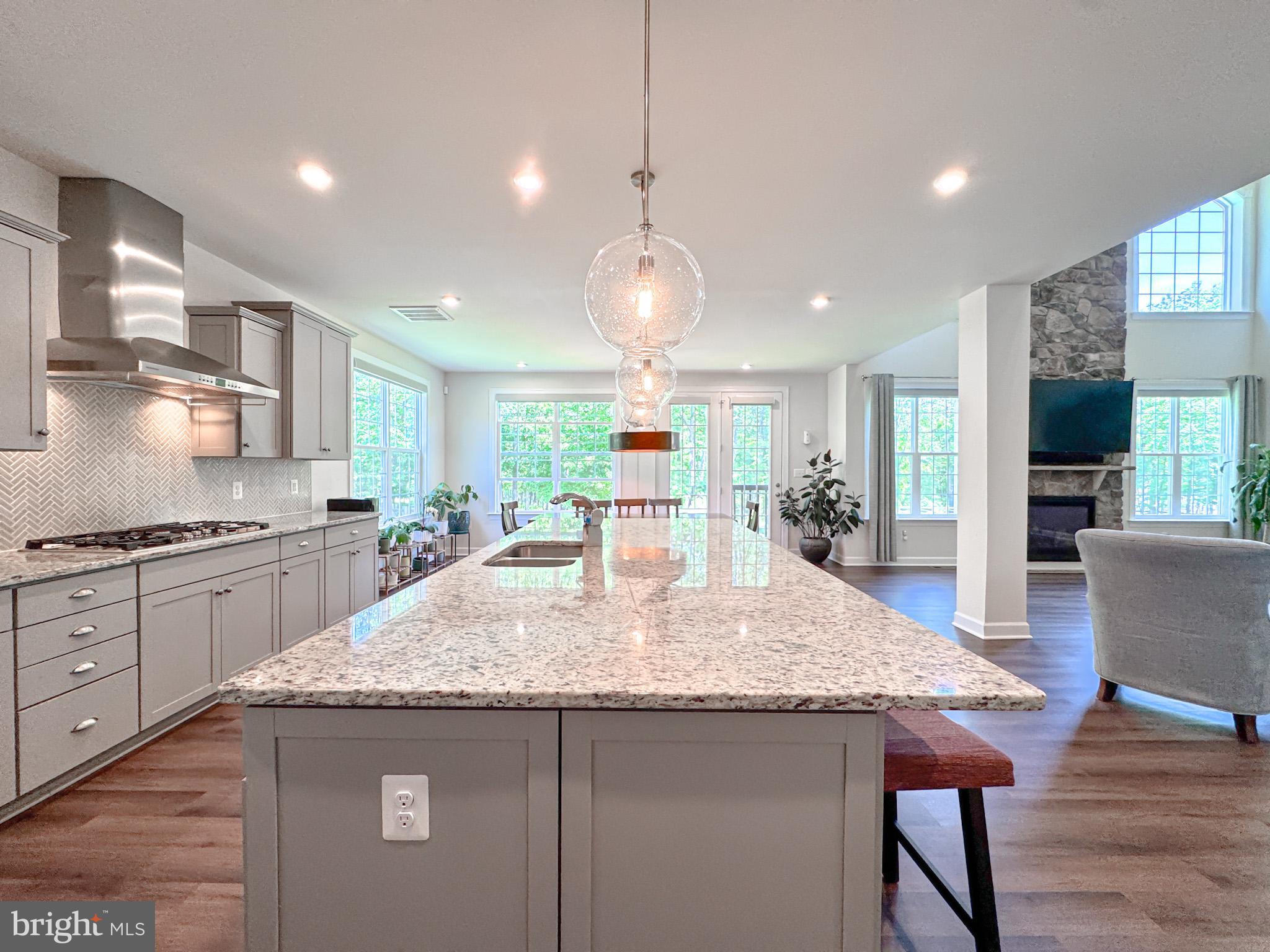 ESTATES OF CHANCELLORSVILLE - Residential