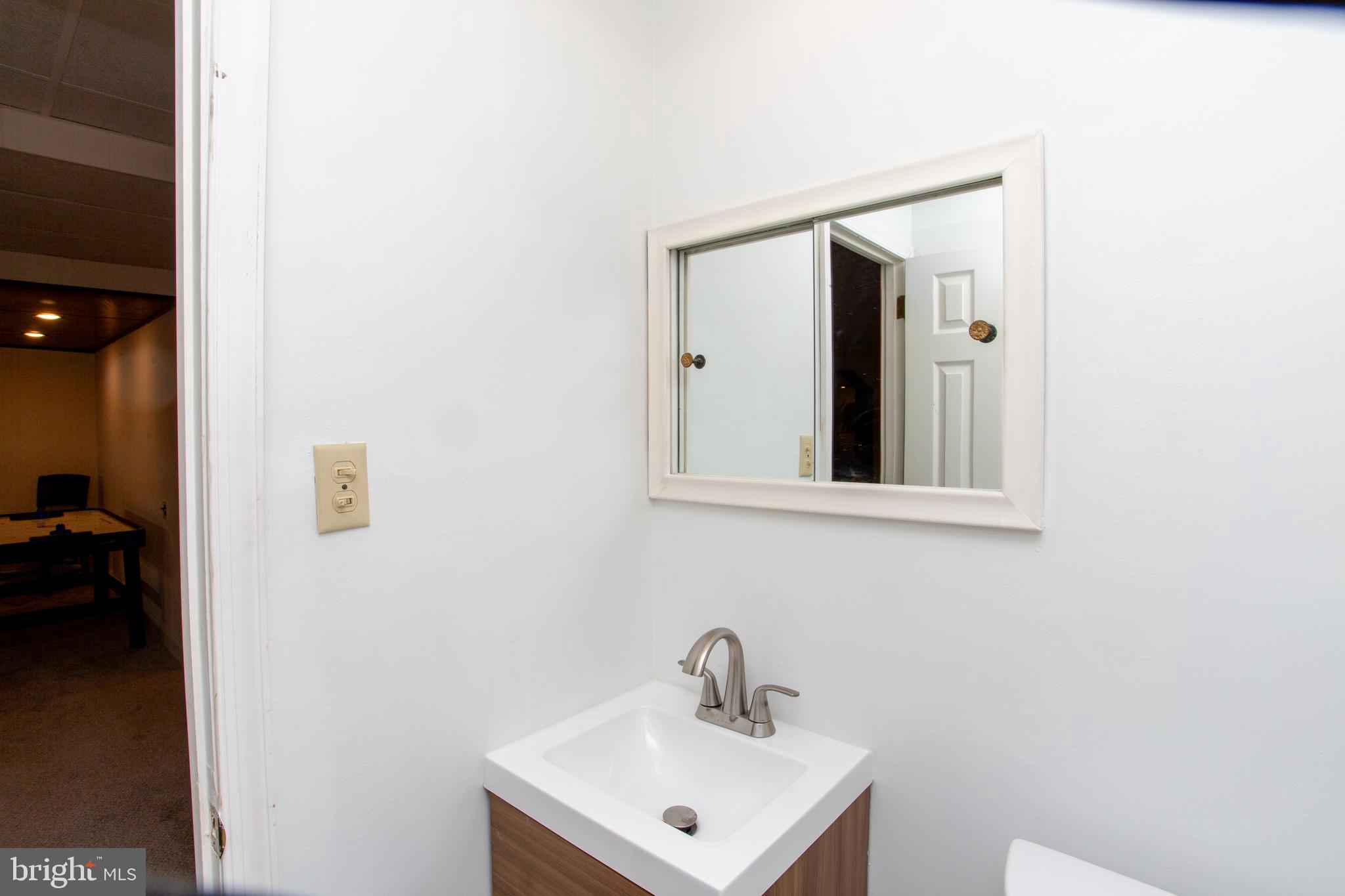 FEASTERVILLE HGTS - Residential